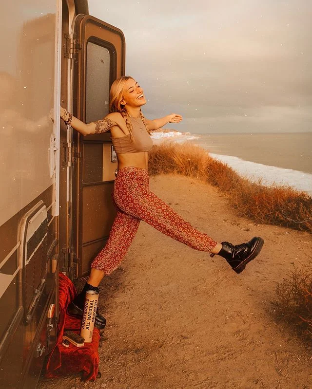 Life’s an Adventure! ✨ Where have your boots taken you? 🥾Where are you headed? 🏔
📷: @rosemaryretro .
.
.
.
#adventureboots #docmartens #docs #allnaturalproducts #greatgifts #beachtravellers #letsgodiving #freetoroam #leathercare #armstrongs