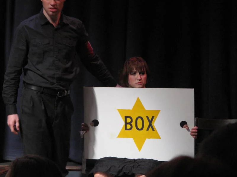 Put her in the BOX.JPG