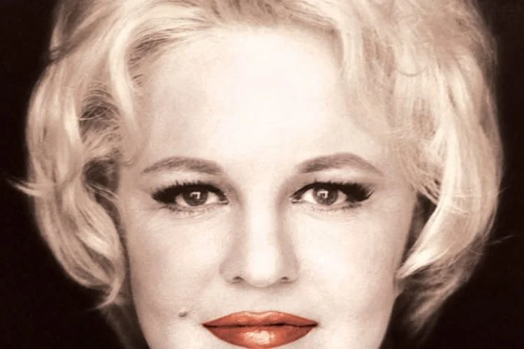 **PUBLIC EVENT** "FEVER" THE MUSIC OF PEGGY LEE-NOCE JAZZ AND CABARET CLUB-1326 WALNUT ST-DES MOINES, IA