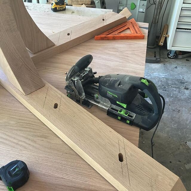 Add that to the list of things @festool domino joiners can do. Here I&rsquo;m using the XL to cut the slots that will hold the bolts attaching the table to the base that will allow for wood movement across the grain. Was that a run-on? 
#woodworking 