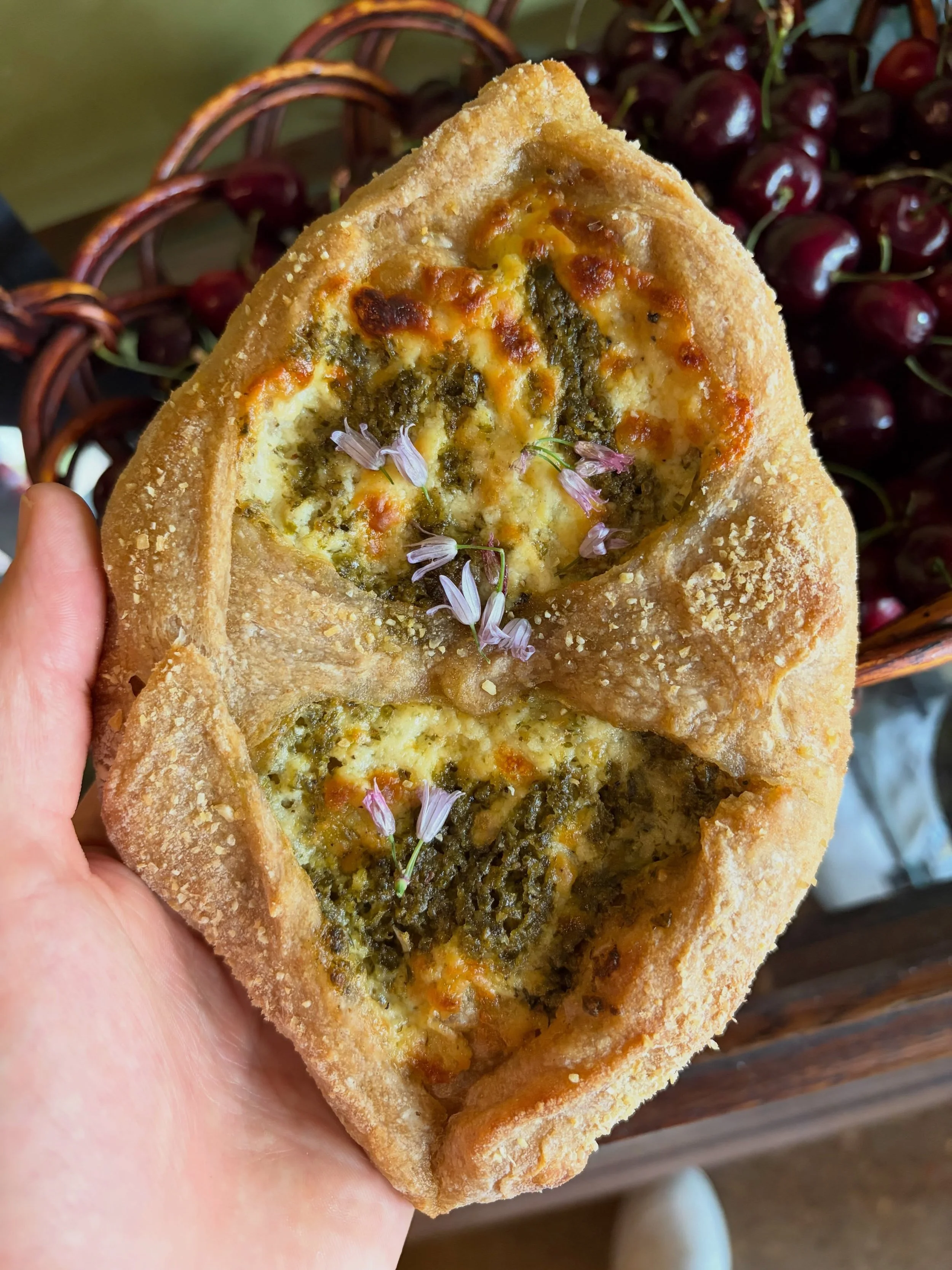 saturday menu peek 👁️ 
pesto pocket using all @cornwineoil_42n83w herbs and garlicky ricotta
lemon poppy twirls well-dolloped w lemon curd
and okay maybe a couple cinnamon buns, if you ask nicely