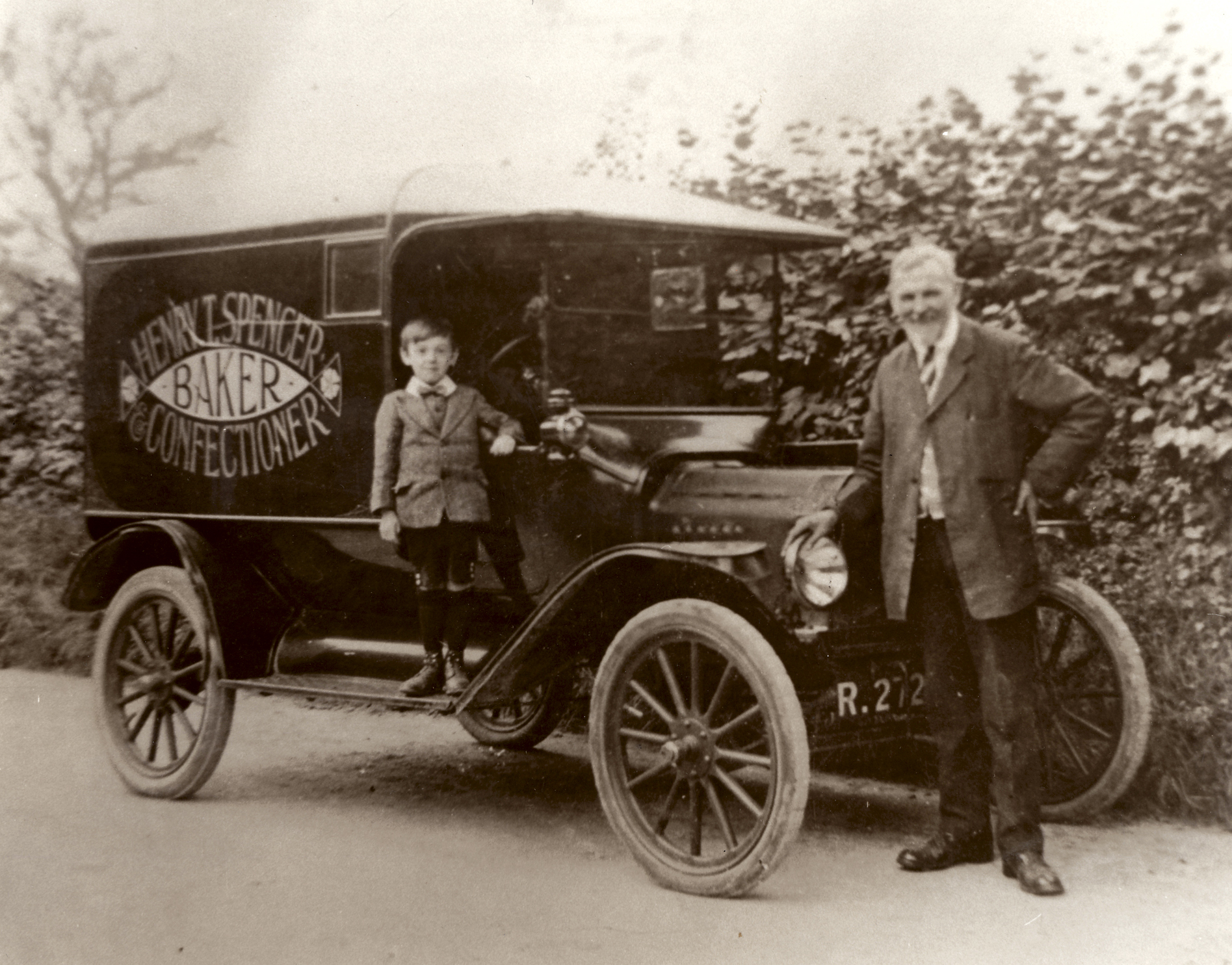 OLD_BAKERY_CAR_rgb.jpg