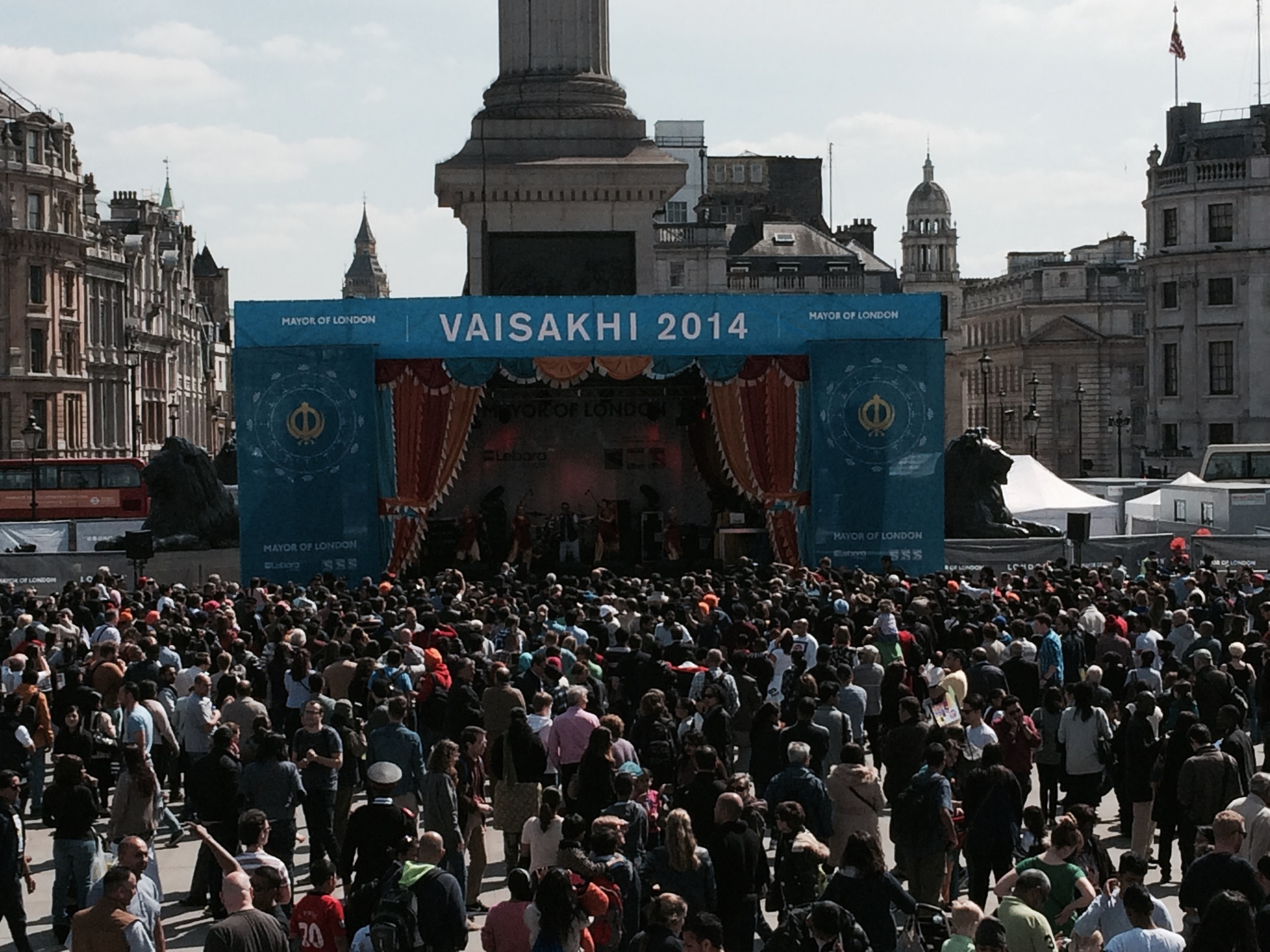 Olk Skool Bhangra in the Heart of Empire
