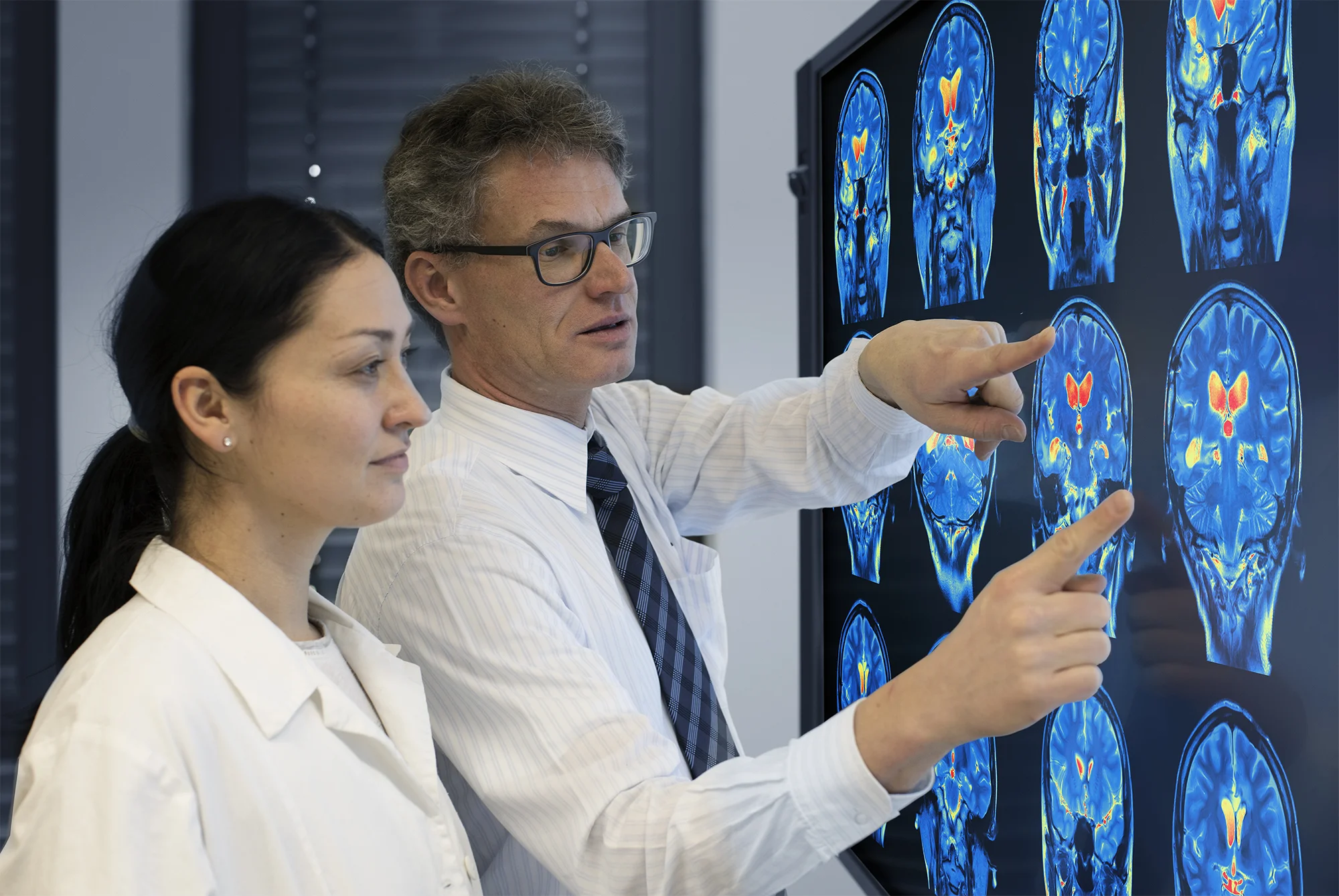 NEC_InfinityBoard_Medical_2000.jpg