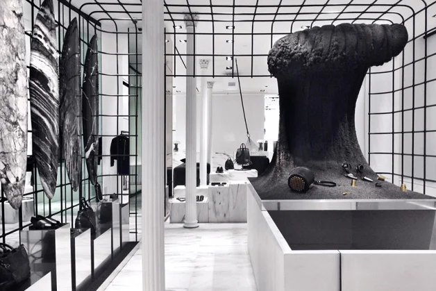 alexander-wang-summer-2014-cage-installation-04-630x419.jpg