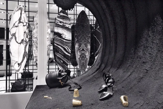 alexander-wang-summer-2014-cage-installation-02-630x420.jpg