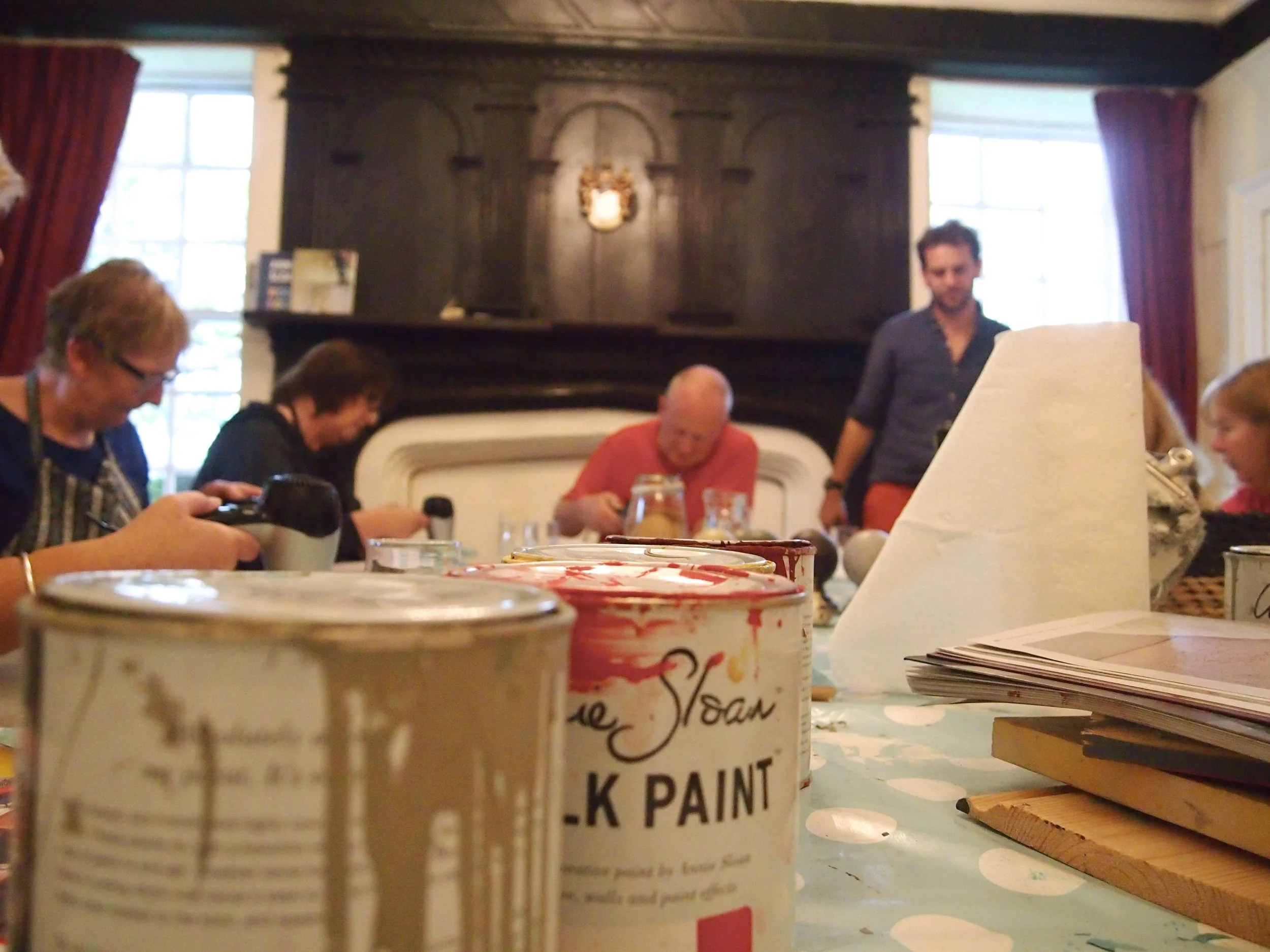 Introduction to Annie Sloan Chalk Paint™ workshop.