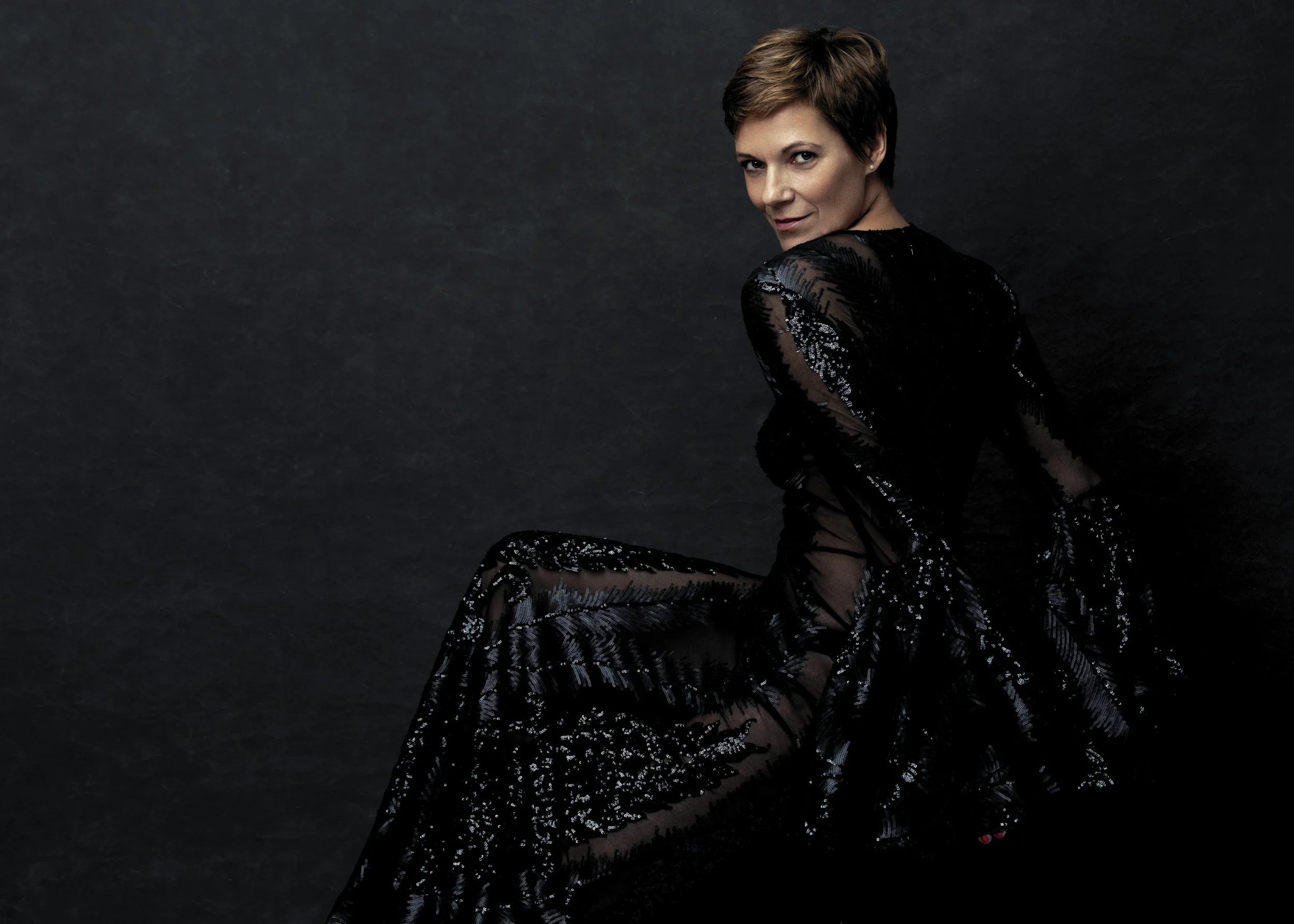Timeless-Elegance-photo-by-StarupPhoto