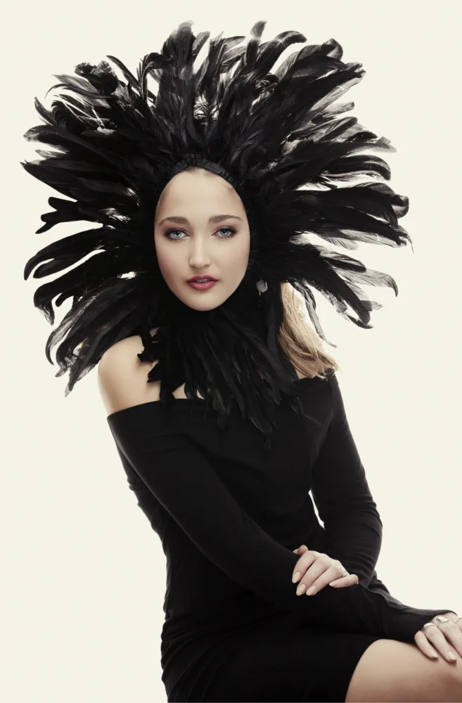 Beautiful-glamorous-magazine-style-photograpny-StarupPhoto