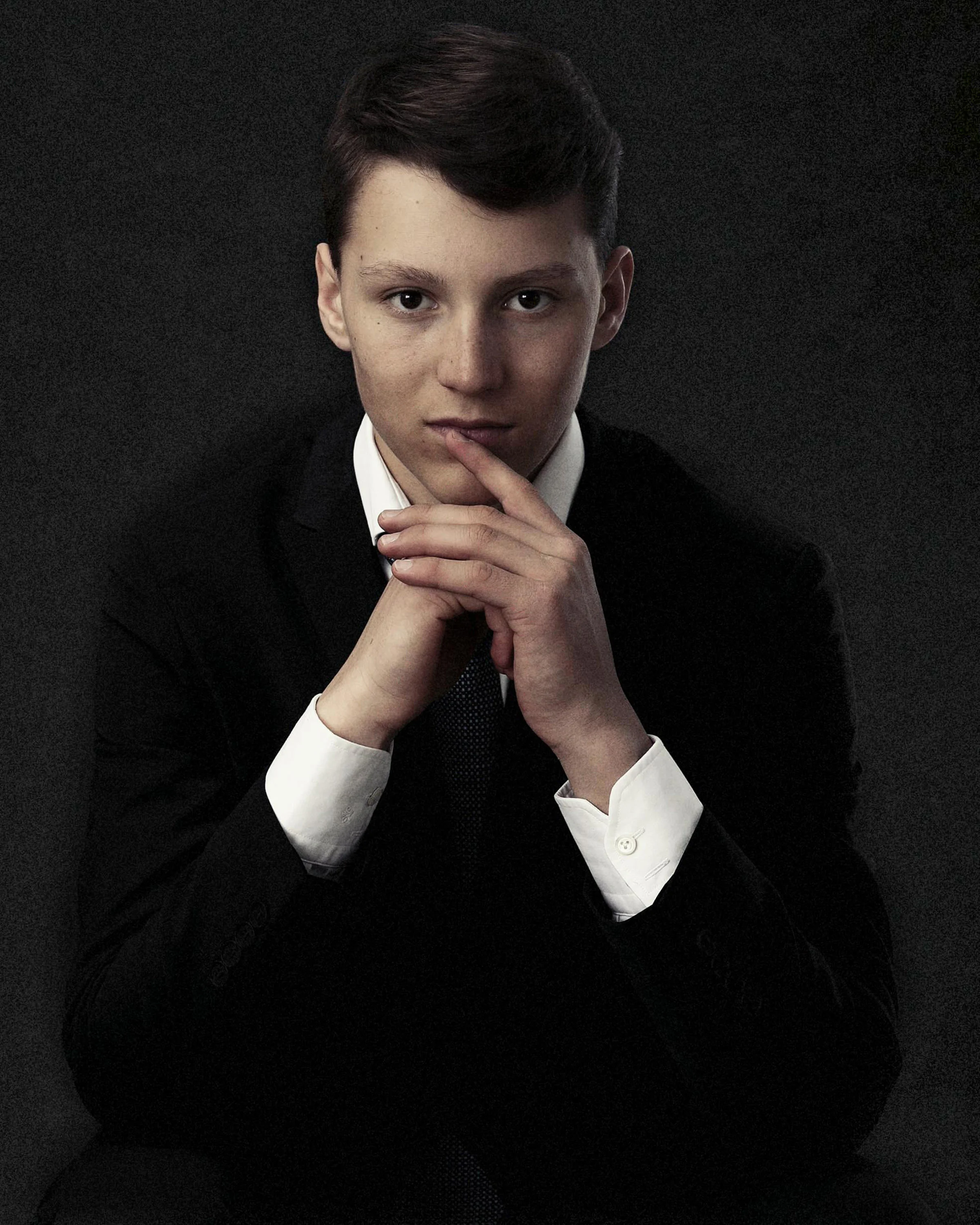 Formal-Senior-graduate-studio-photography