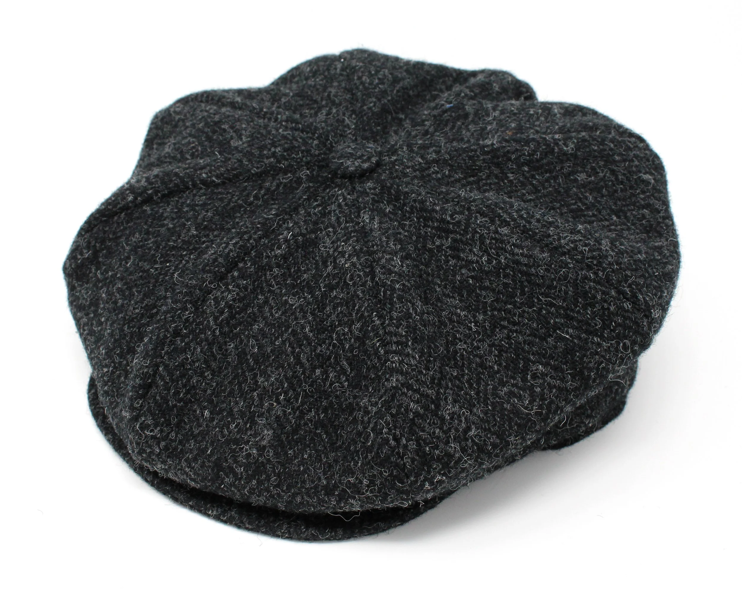 Hanna Driving Cap Harris Scottish Tweed Black Charcoal