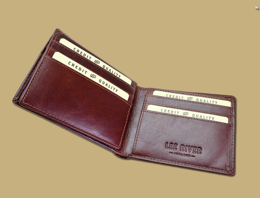 Conan-mens-celtic-knot-leather-wallet-brown-inside.jpg