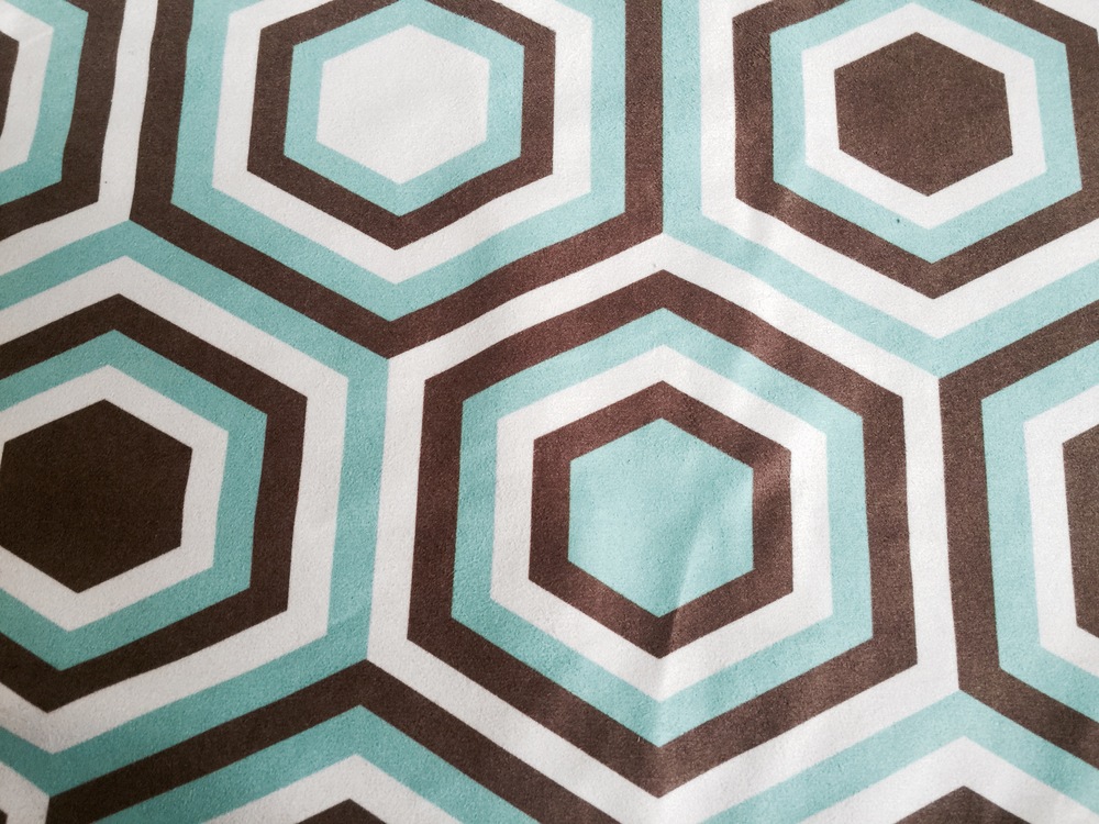 HONEYCOMB OFF WHITE:TURQUOISE:BROWNCOVER.jpg