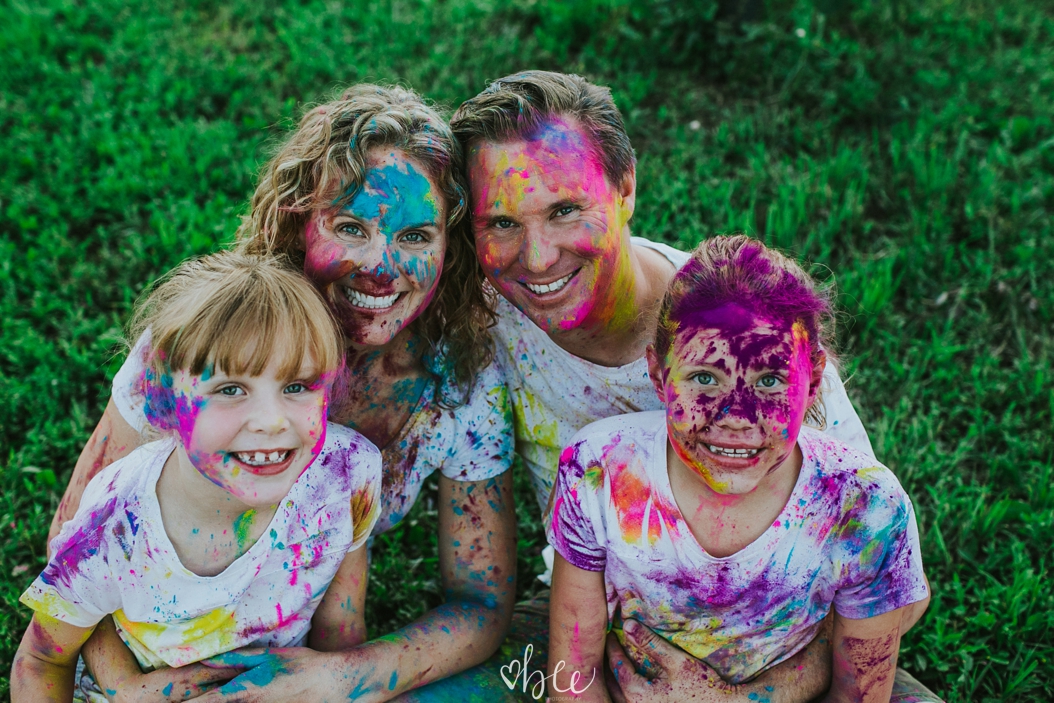 Holi Powder Family Photo Shoot and some Tips to Make it Awesome — Bobbi-Jo  Stuart