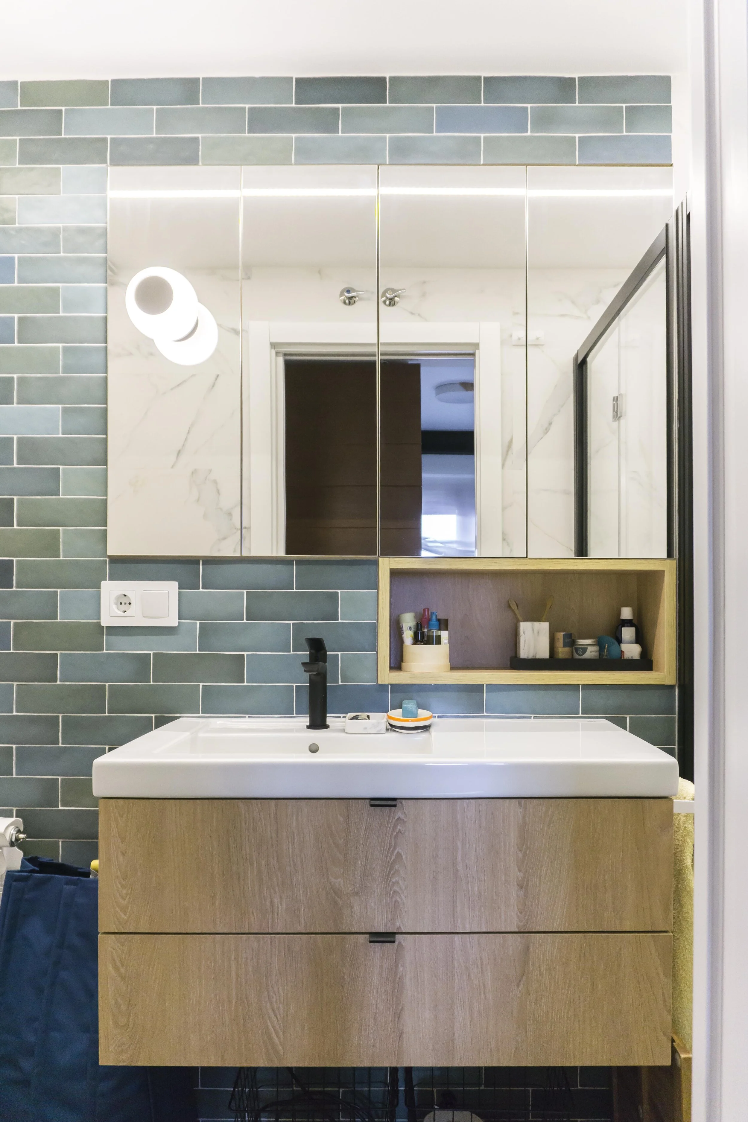 reforma integral madrid emmme studio Ana y Eduardo baño mueble lavabo.jpg
