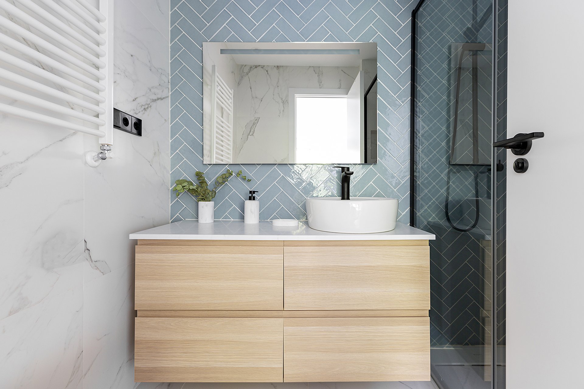 diseño interiores madrid interiorismo integral emmme studio baño principal h vallecas mercedes y oscar.jpg