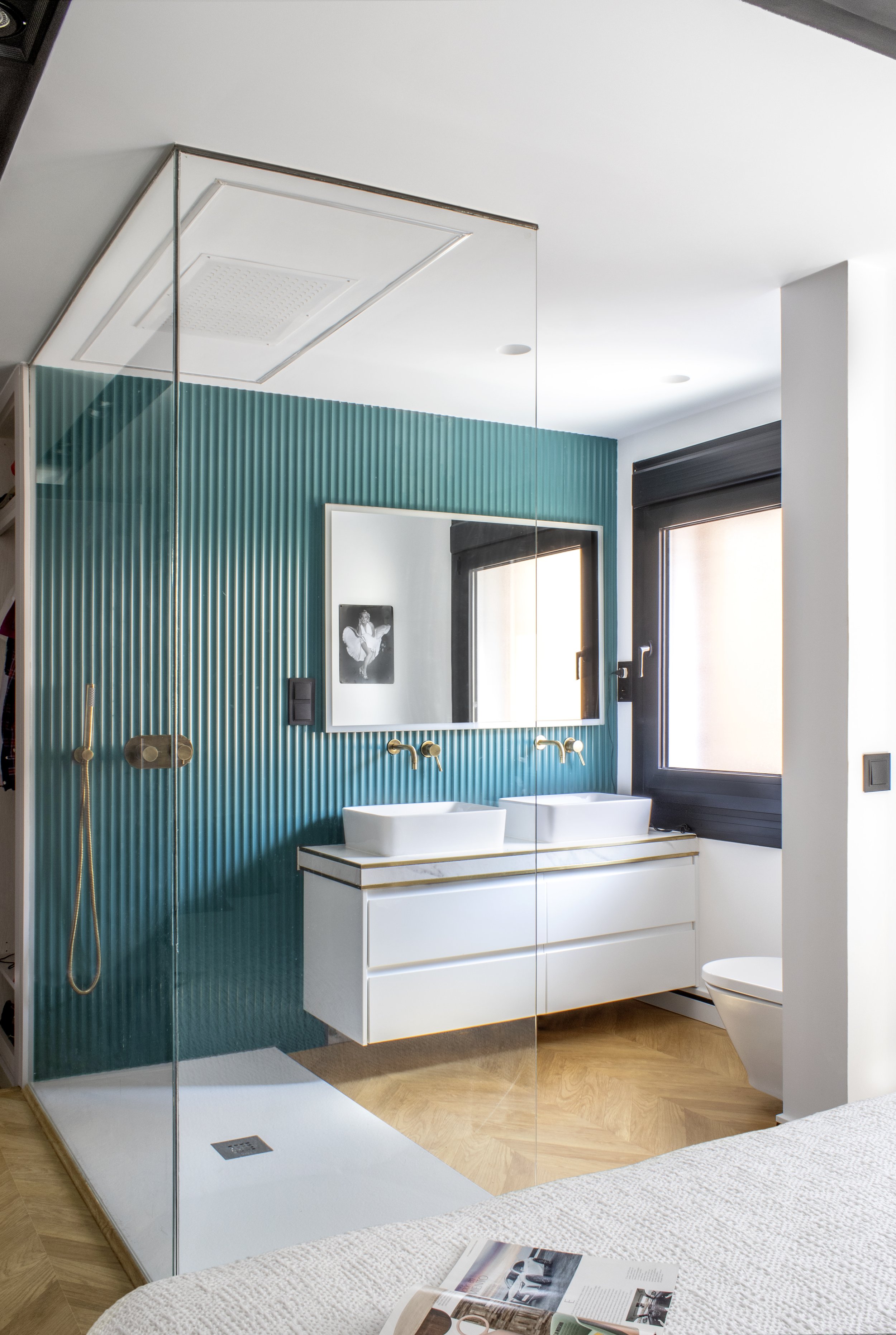 emmme interiorismo_vivienda_baño_en suite_Casa Eduardo y Daniela_8.jpg