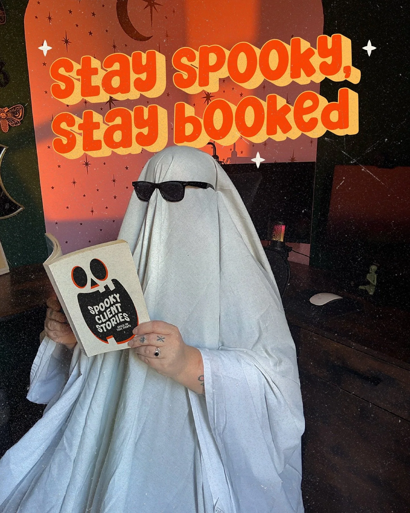 👻 Swipe for Halloween puns 🎃

Halloween is one of my absolute favourite holidays, but this year I wasn&rsquo;t really feeling spooky&hellip; so I took matters into my own hands.

A ghost costume in the studio is exactly what I needed. 👻

What&rsqu