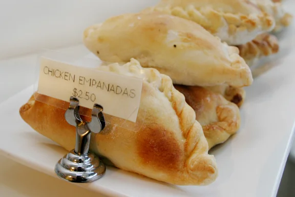 23_empanada.jpg