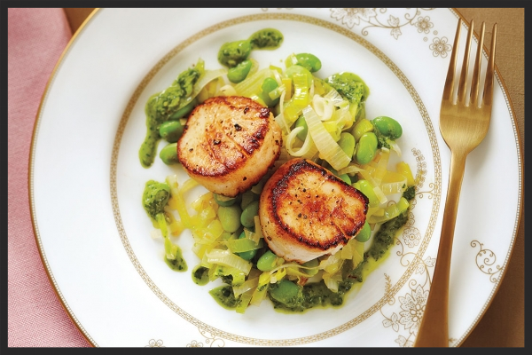Lemon Herb Scallops - Photo: Joe Kim/TC Media