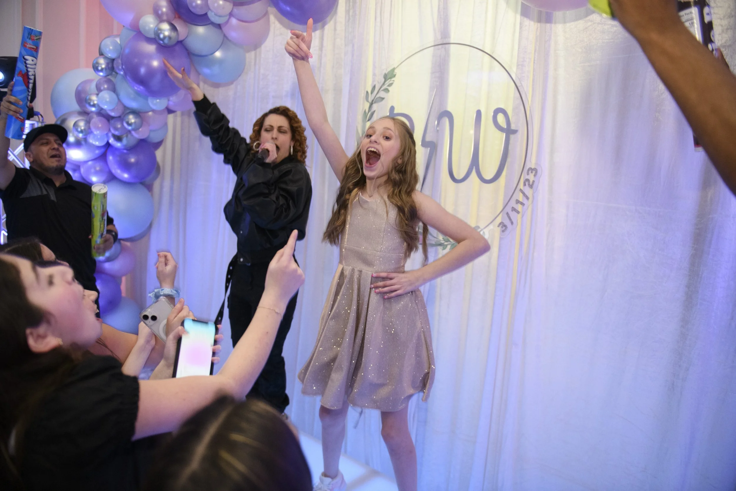 BaylaBatMitzah0512.jpg