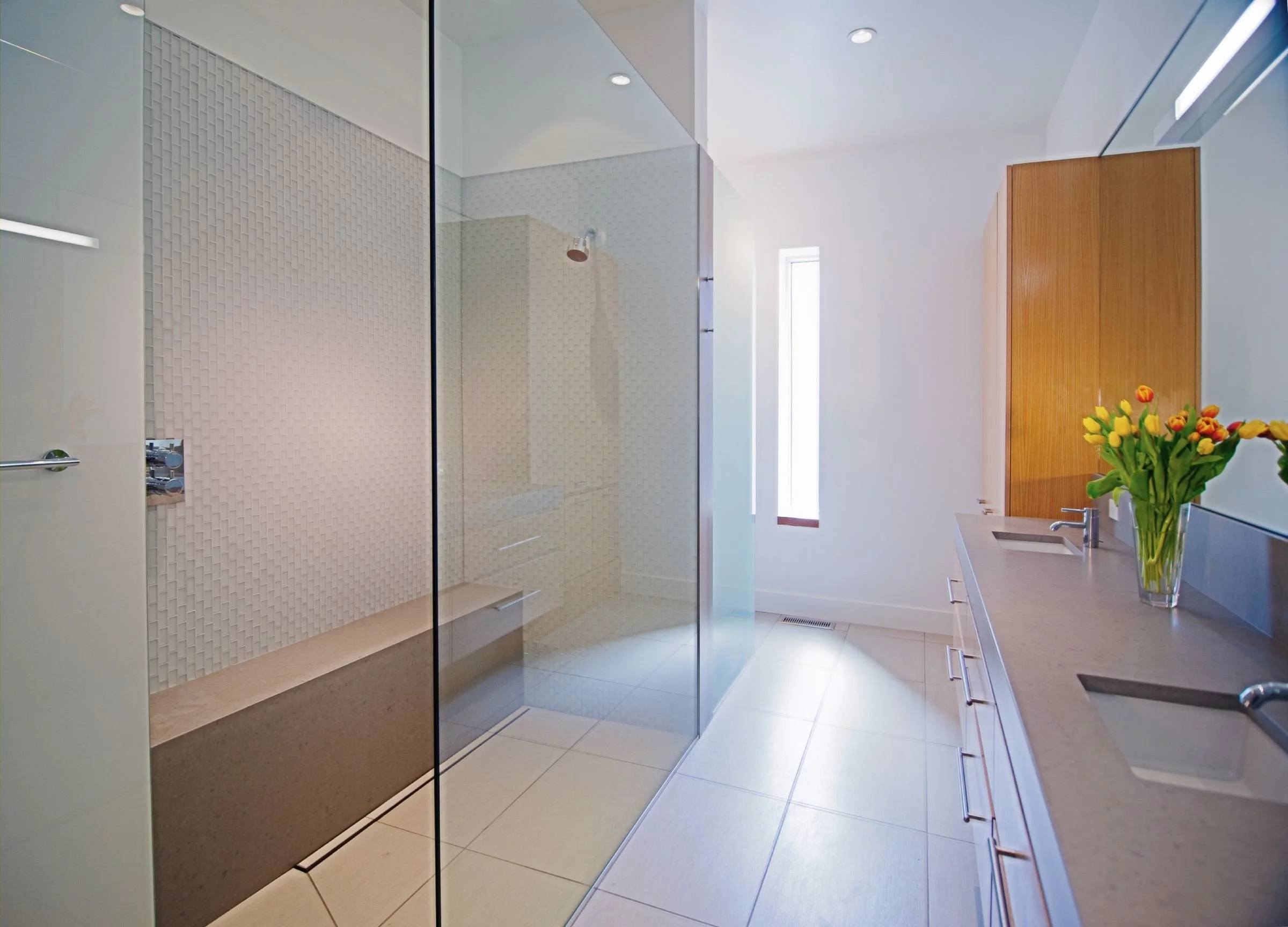 Mstr Bathroom46And47.JPG