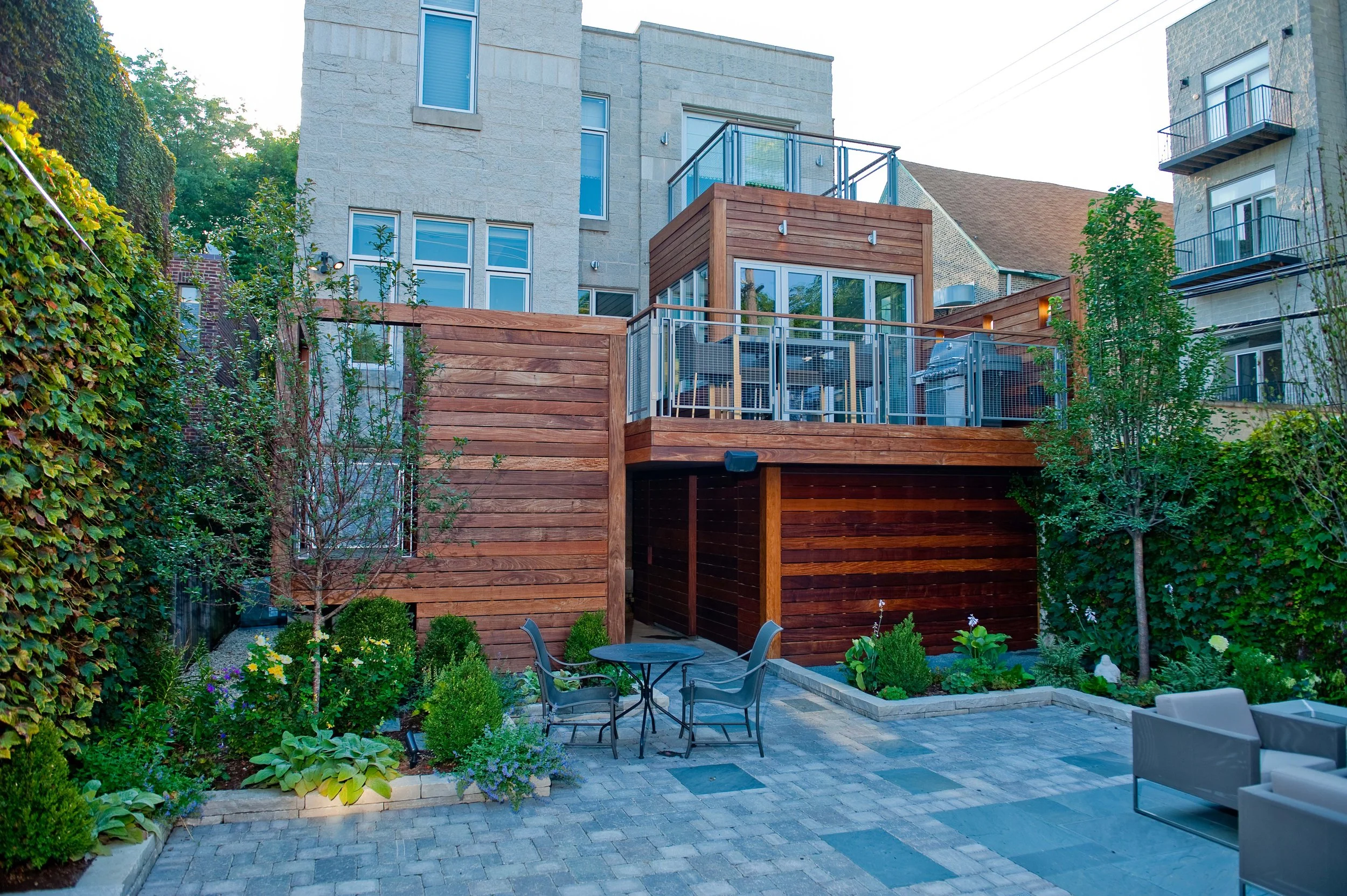 BackAddition007.jpg