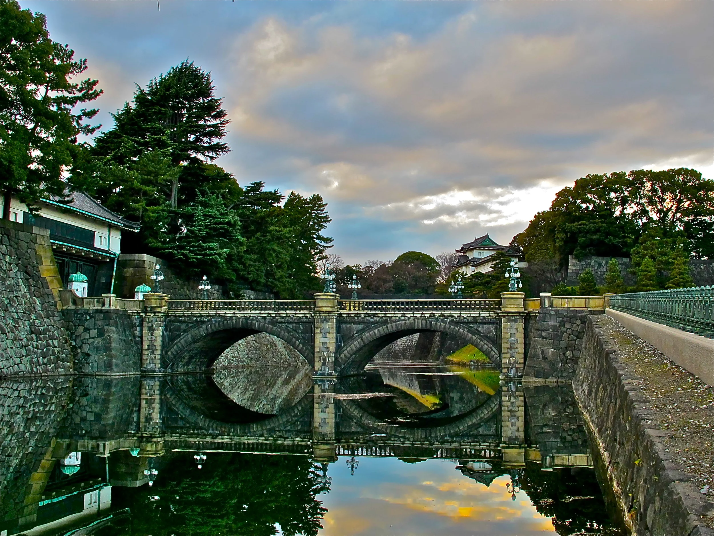 Imperial Palace Grounds, Tokyo 1