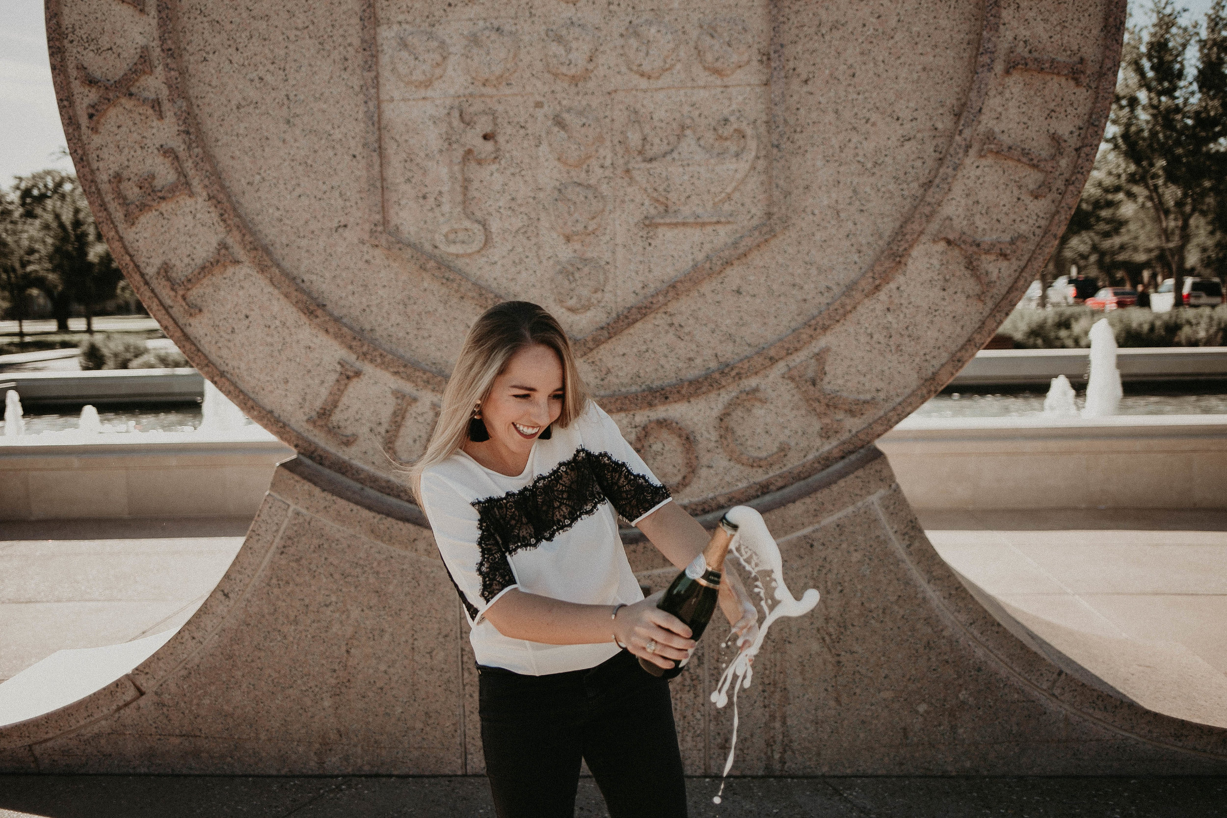 Kailee Ann Photography | Fine Art Portrait Photographer Lubbock, Texas | Whitney Texas Tech University Graduate Photos 