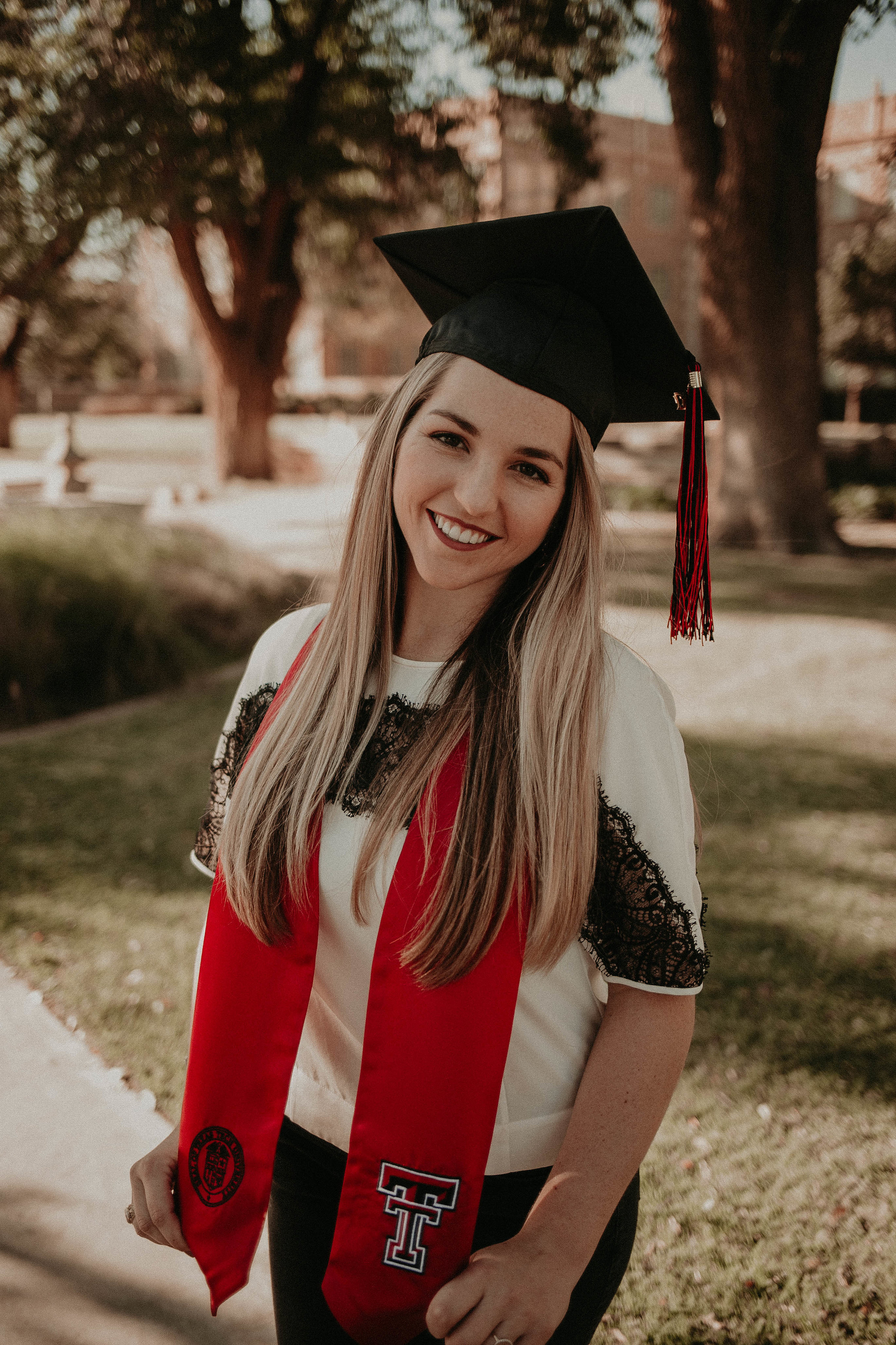 Kailee Ann Photography | Fine Art Portrait Photographer Lubbock, Texas | Whitney Texas Tech University Graduate Photos 