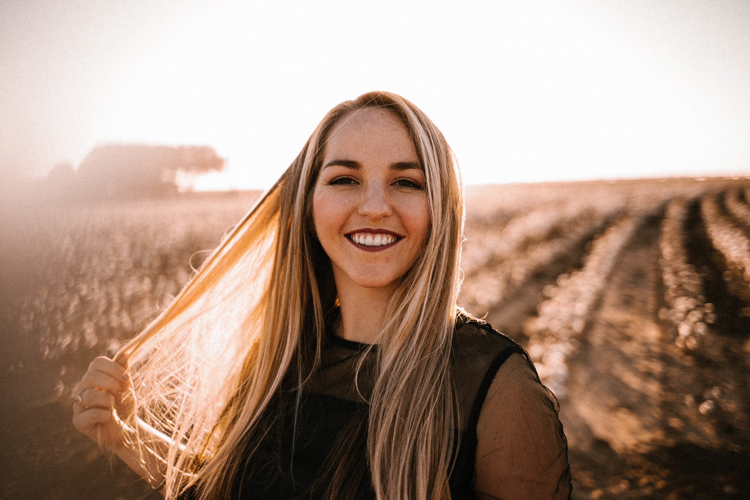 Kailee Ann Photography | Fine Art Portrait Photographer Lubbock, Texas | Whitney Texas Tech University Graduate Photos 