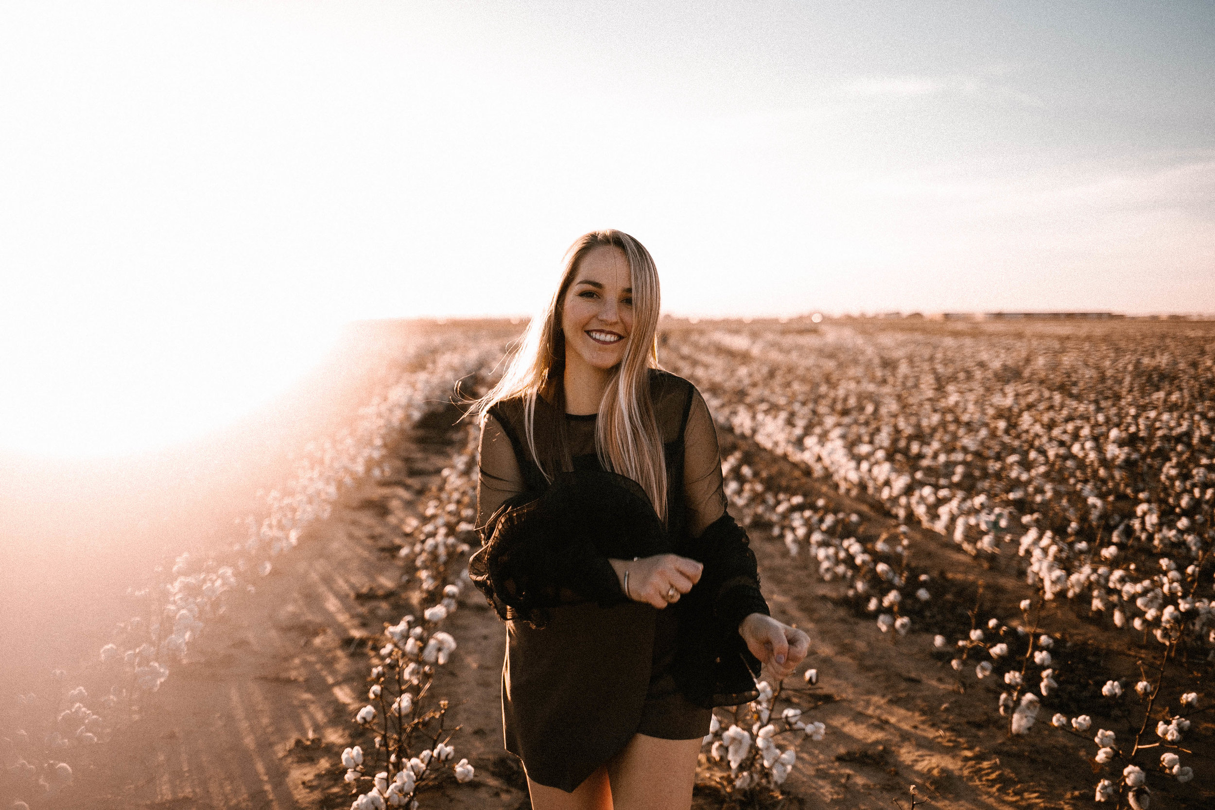 Kailee Ann Photography | Fine Art Portrait Photographer Lubbock, Texas | Whitney Texas Tech University Graduate Photos 