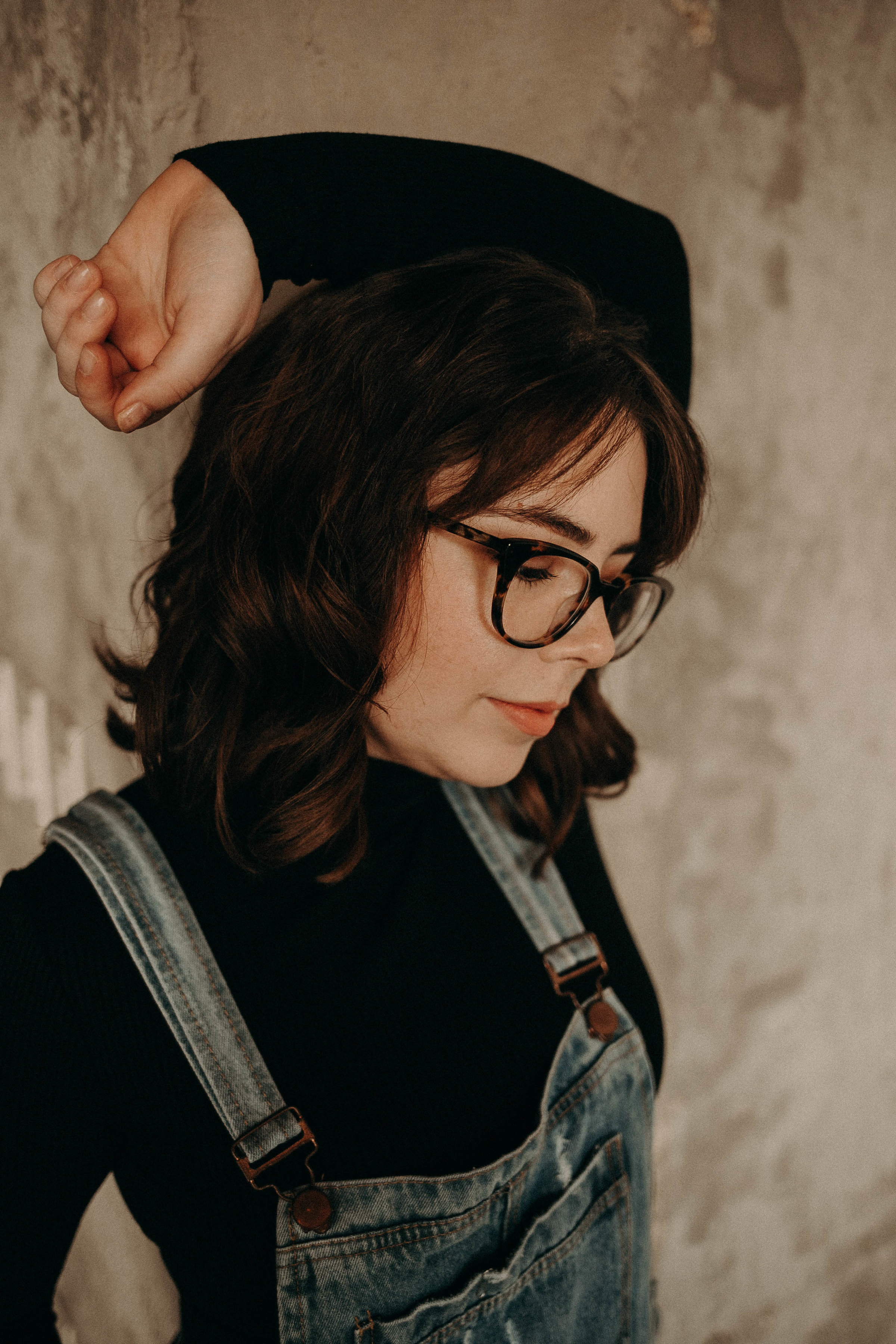 Kailee Ann Photography | Lubbock Texas Portrait & Grad Photographer | The Coffee Shop Lubbock | Samantha