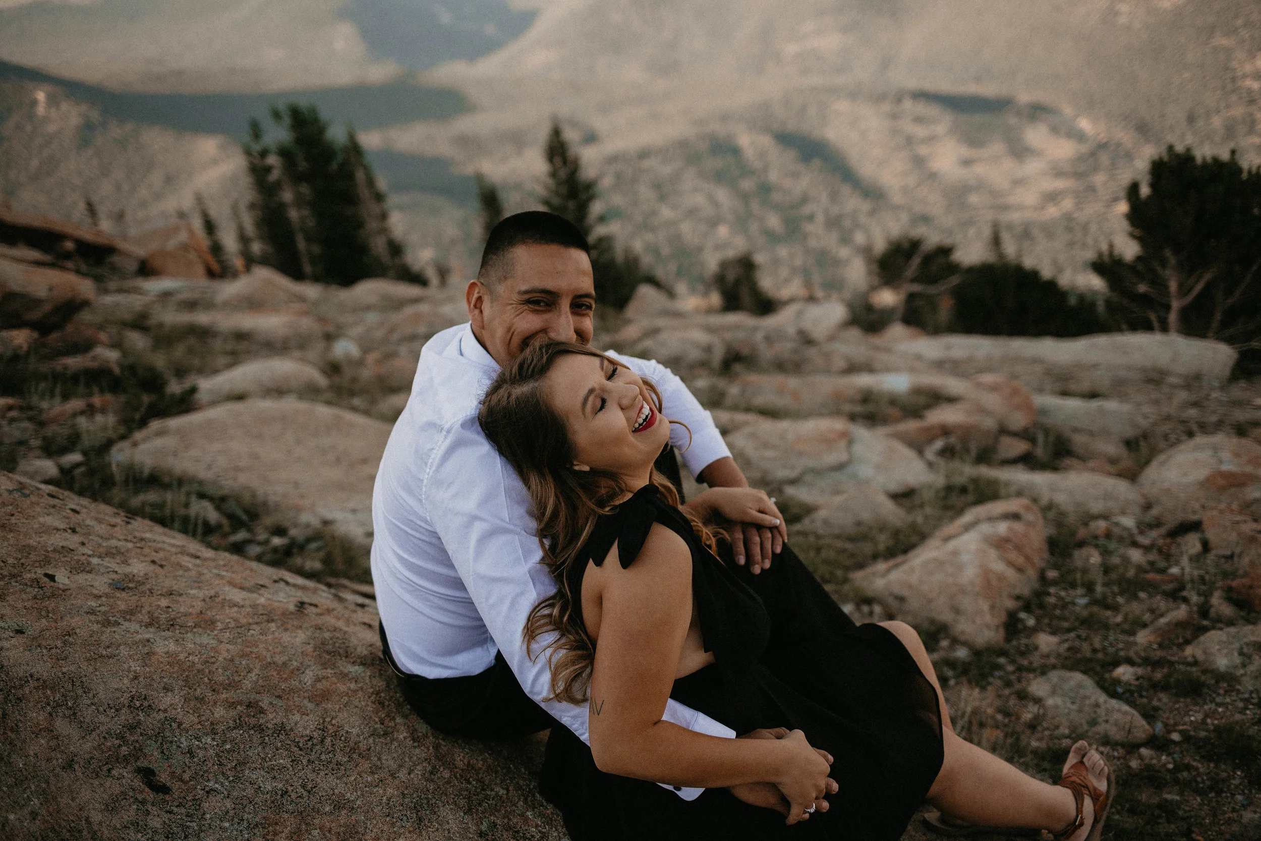 MIGUEL + ASHLEE | COLORADO ROCKY MOUNTAIN ENGAGEMENTS