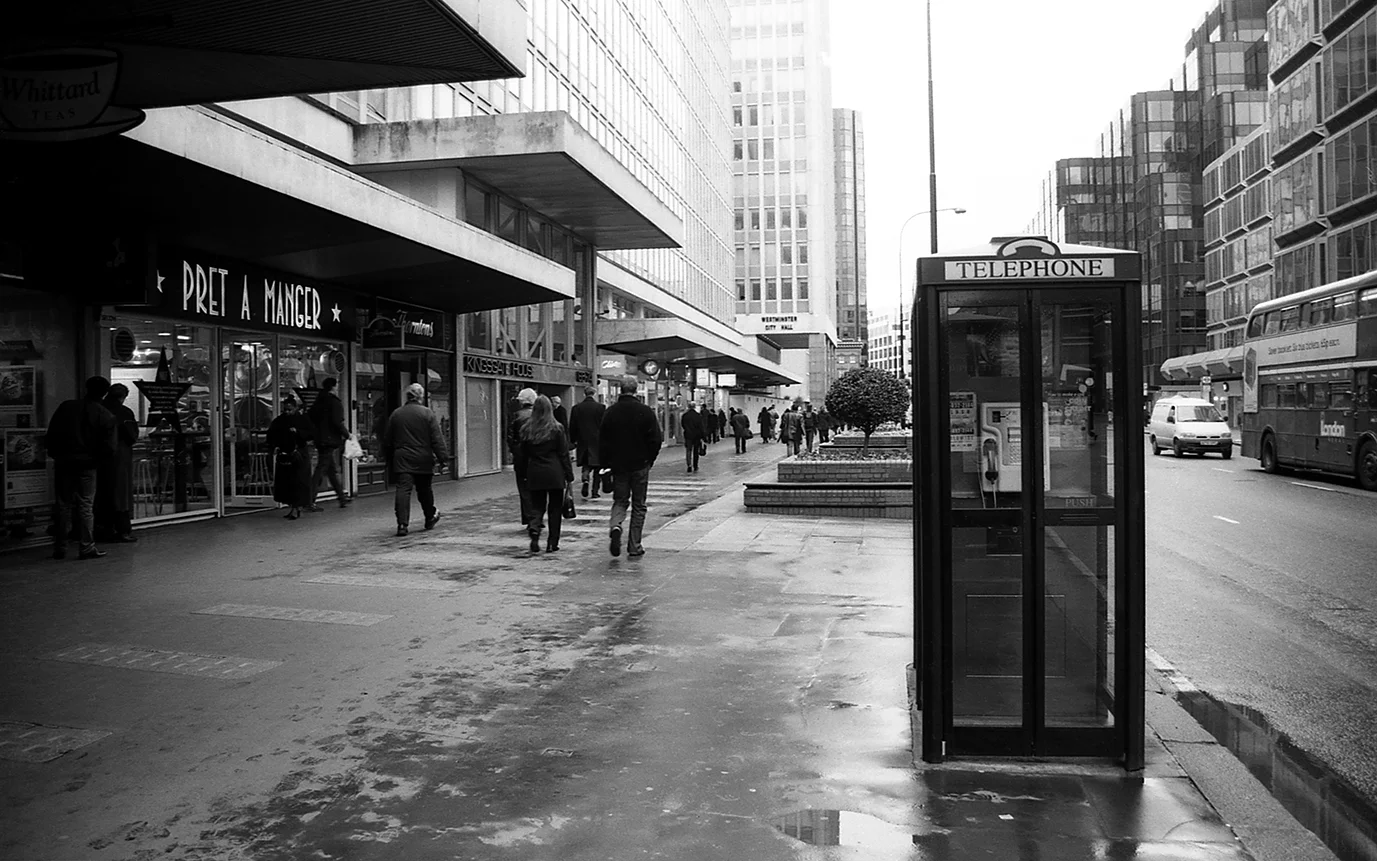 7.35. Londres, 2002.jpg