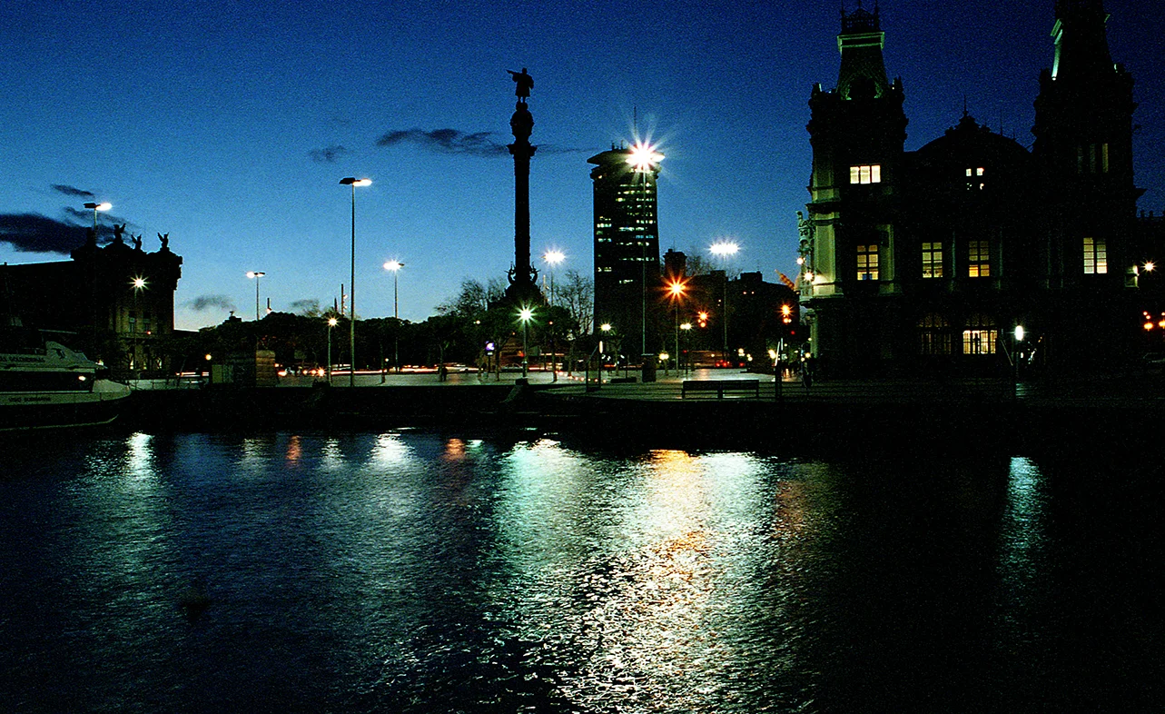 Muelle. Barcelona, 2002.jpg