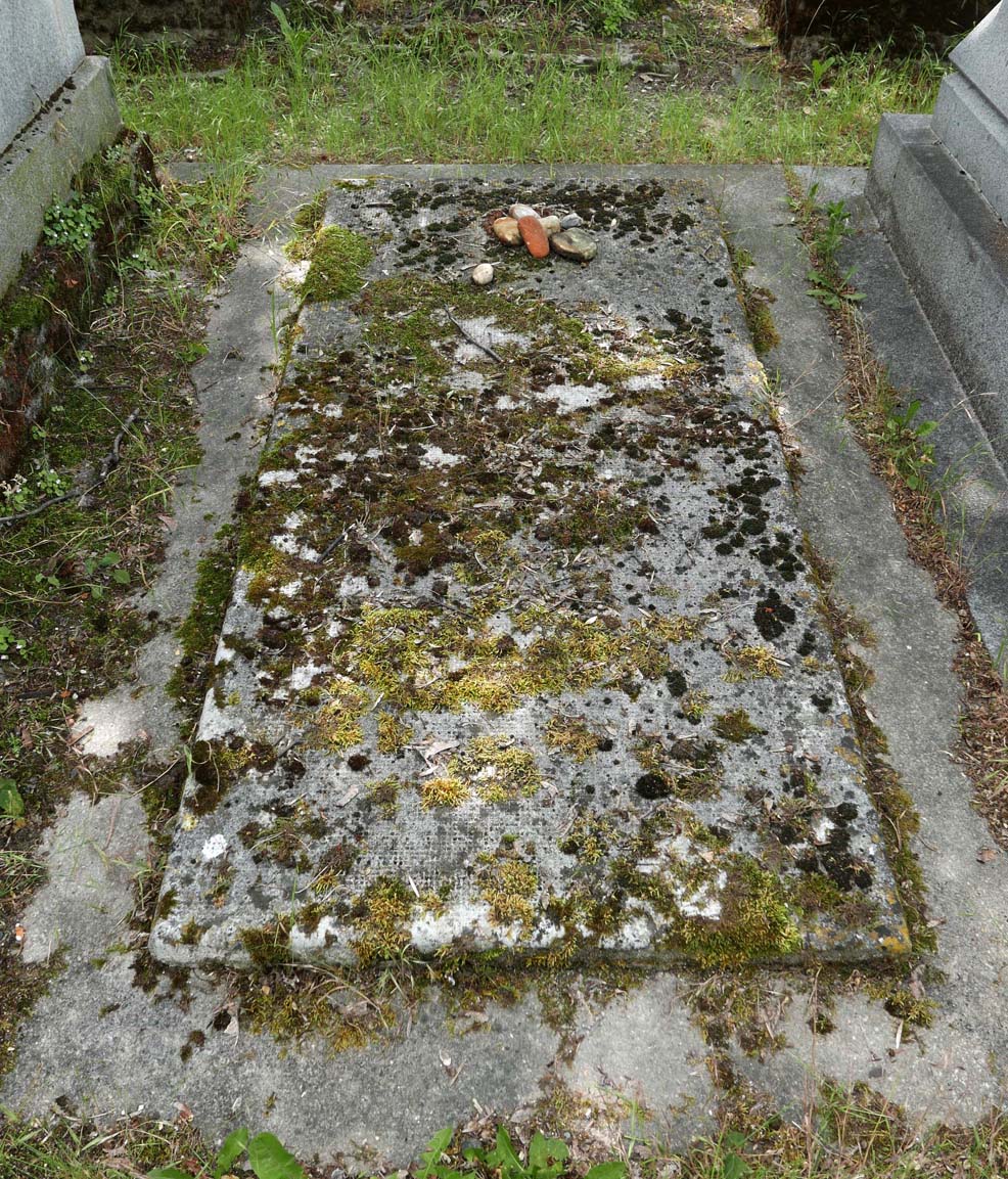 Père Lachaise Cemetery