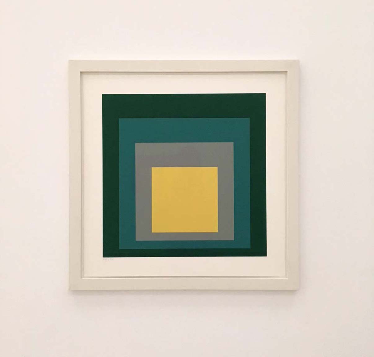  Joseph Albers, Homage to a Square 