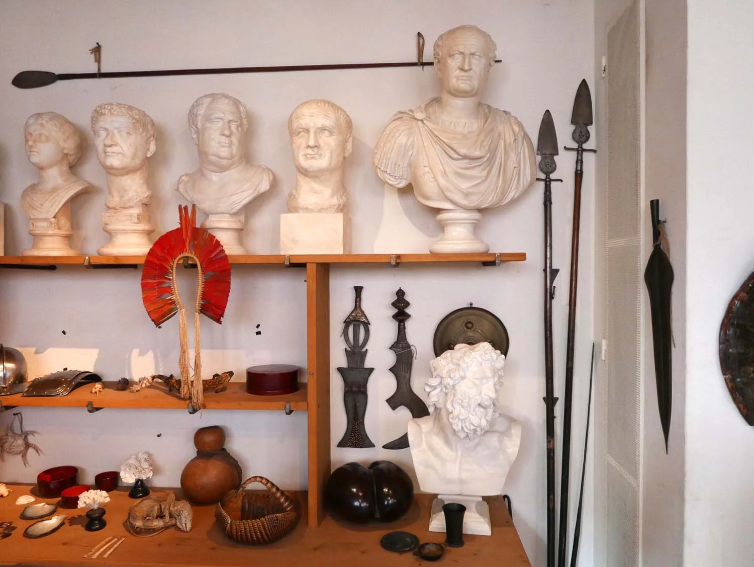 Rembrandt's cabinet of curiosities