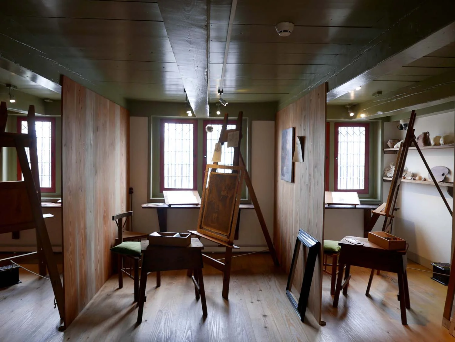 in the student studio, which was partitioned into 4 workspaces