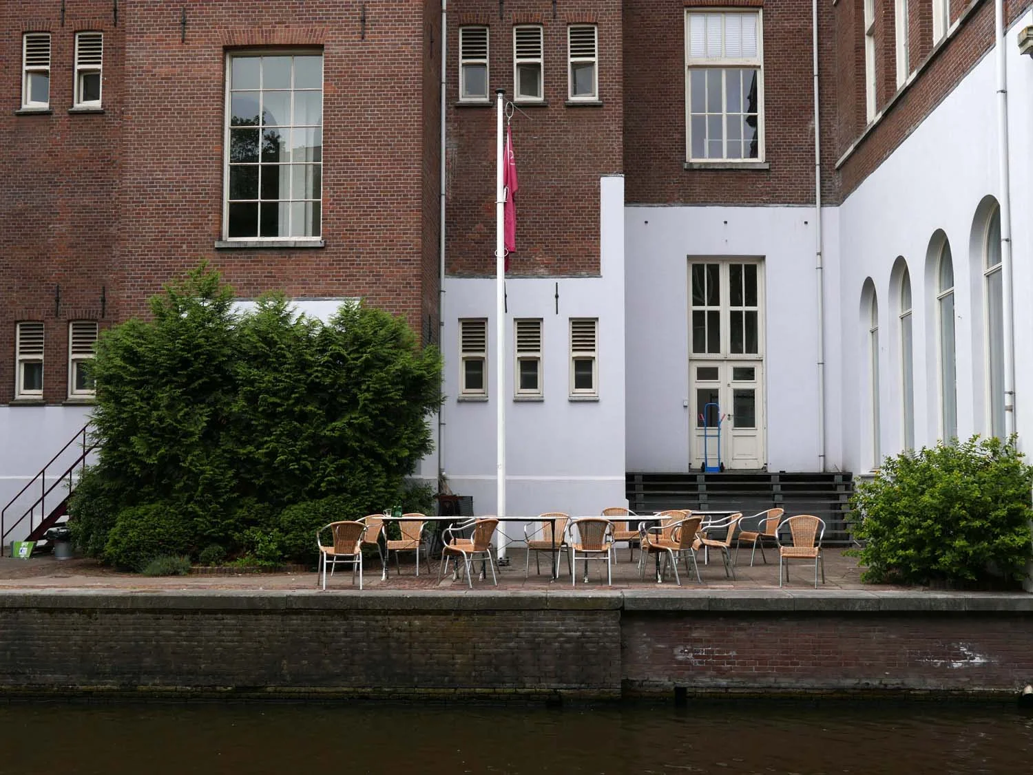 chair portrait: canal edition