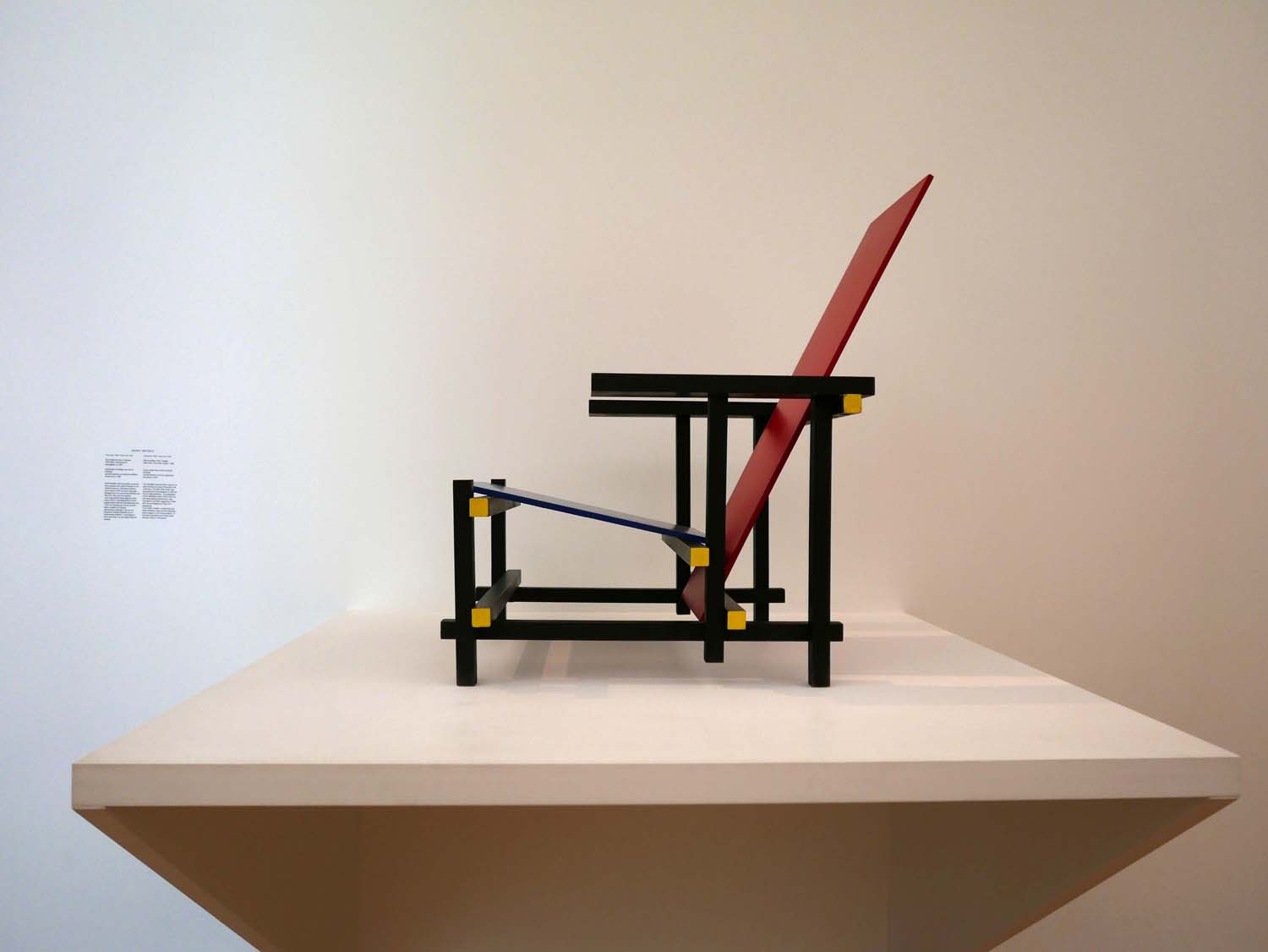 Gerrit Rietveld, Red Blue Chair