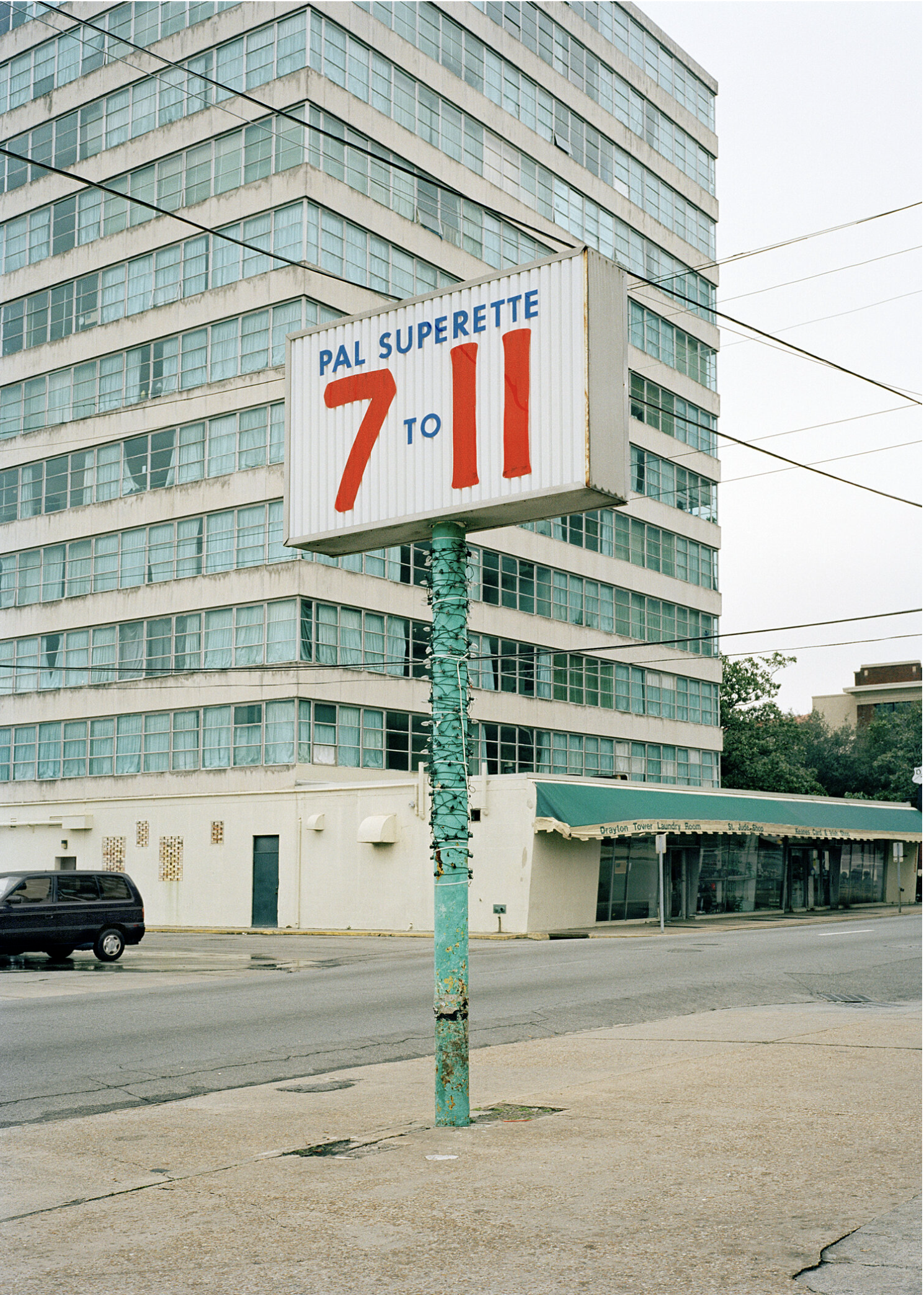 7 to 11 (with Drayton Towers), Savannah, GA. 2002.png