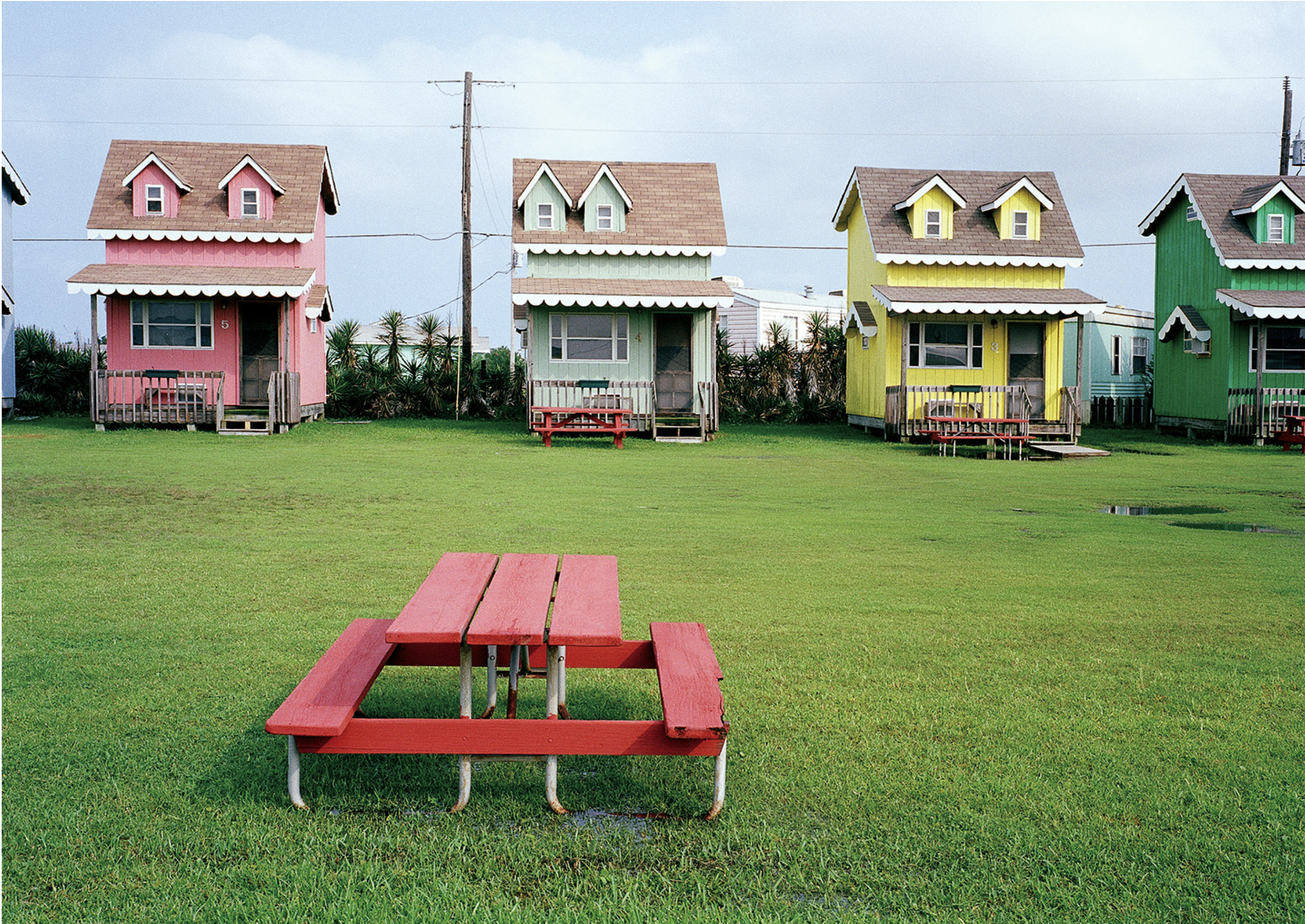 Picnic Table, Hatteras, NC..png