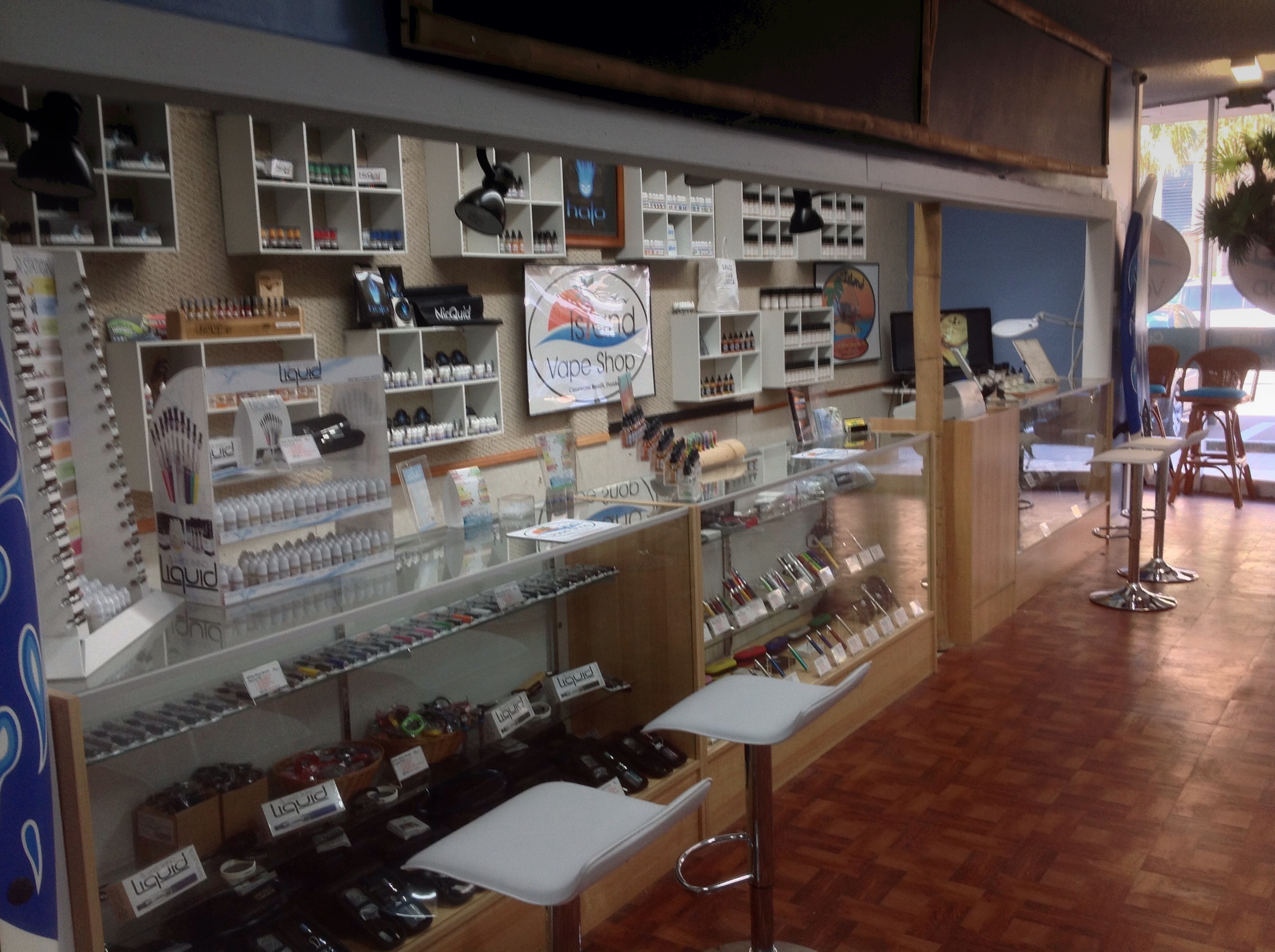 island_vape_shop_florida_tampa_bay_ecig_store_eliquid_pic6.jpeg