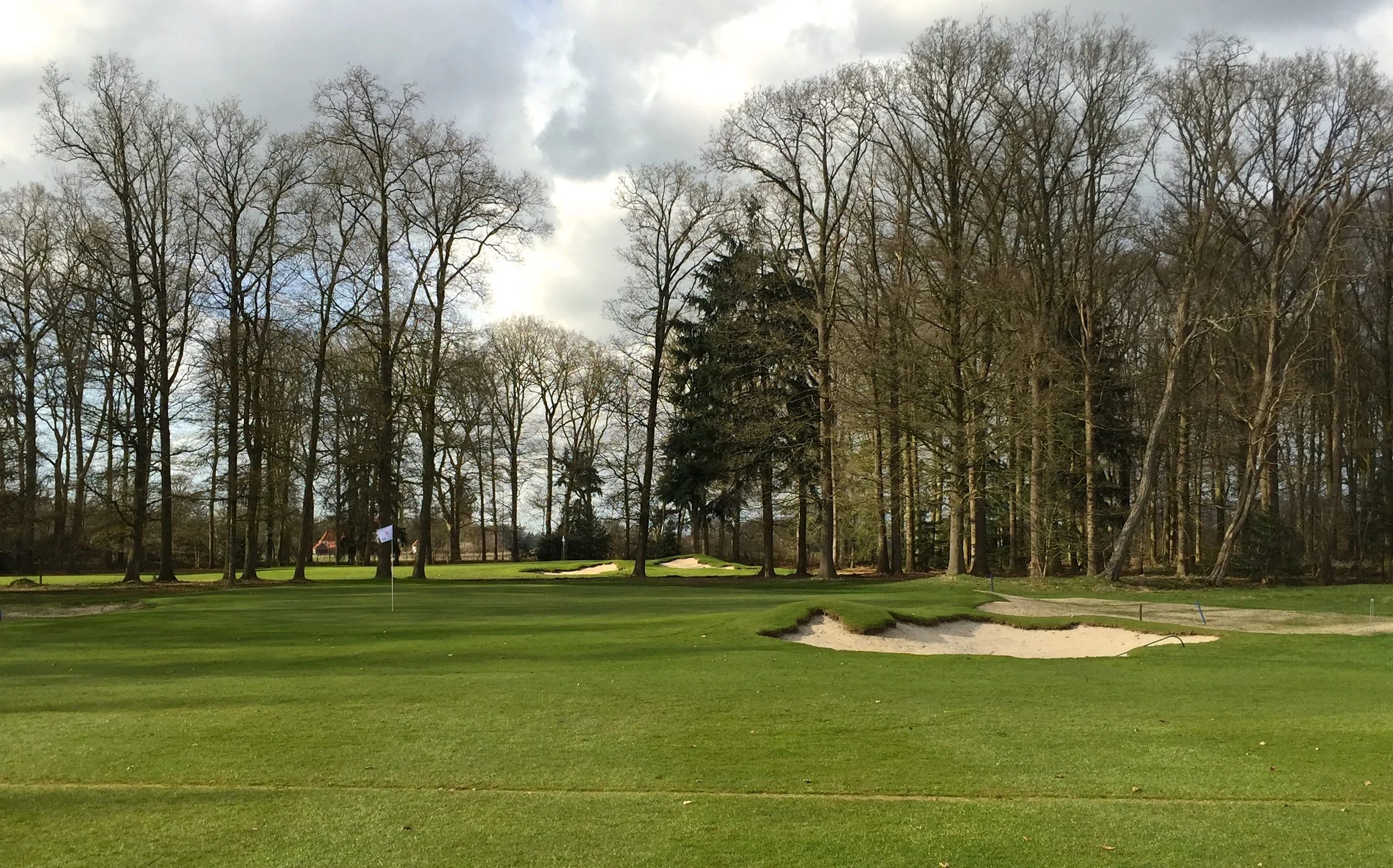 Hole 16 green after