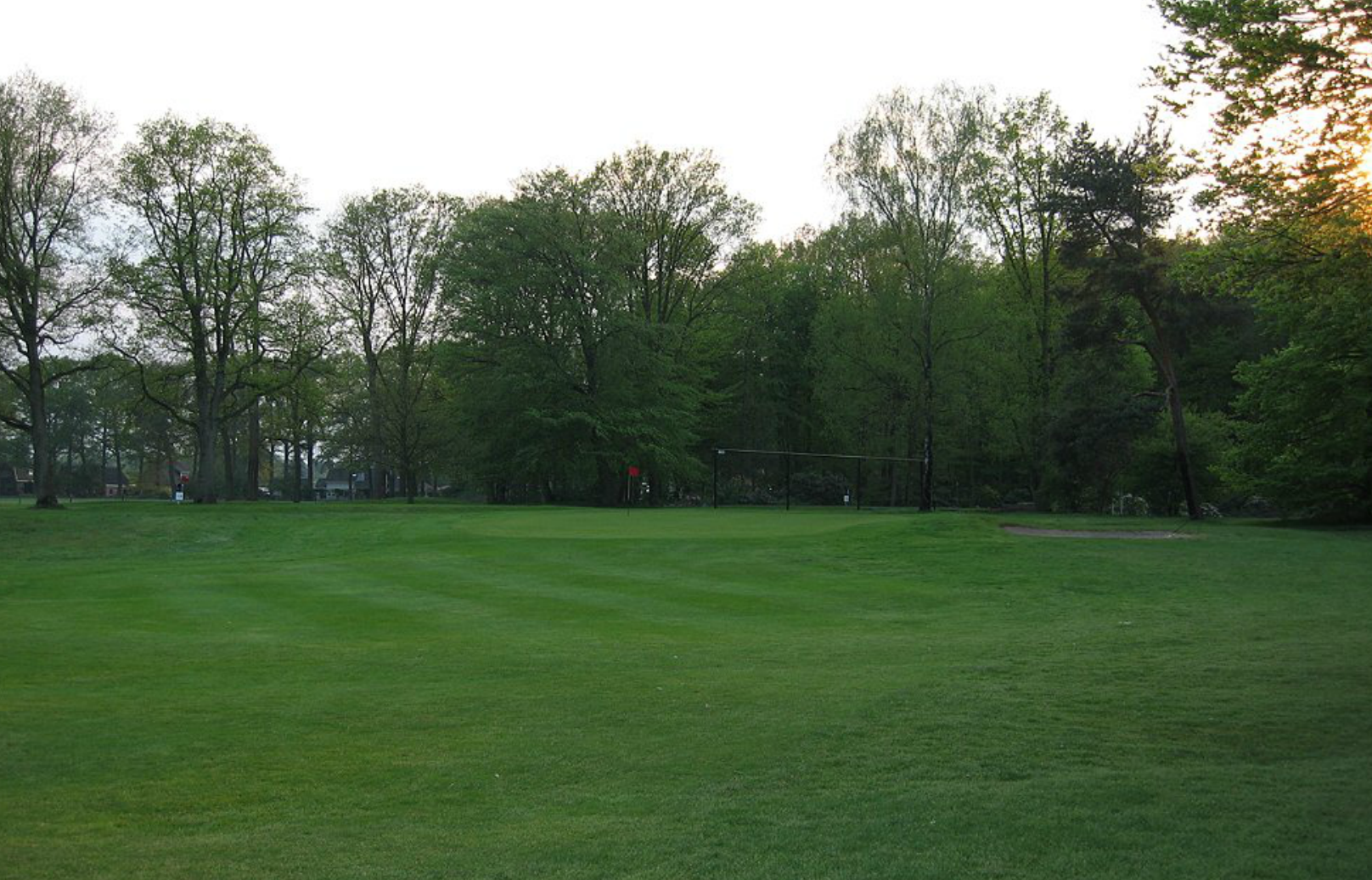 Hole 18 before from closer up.