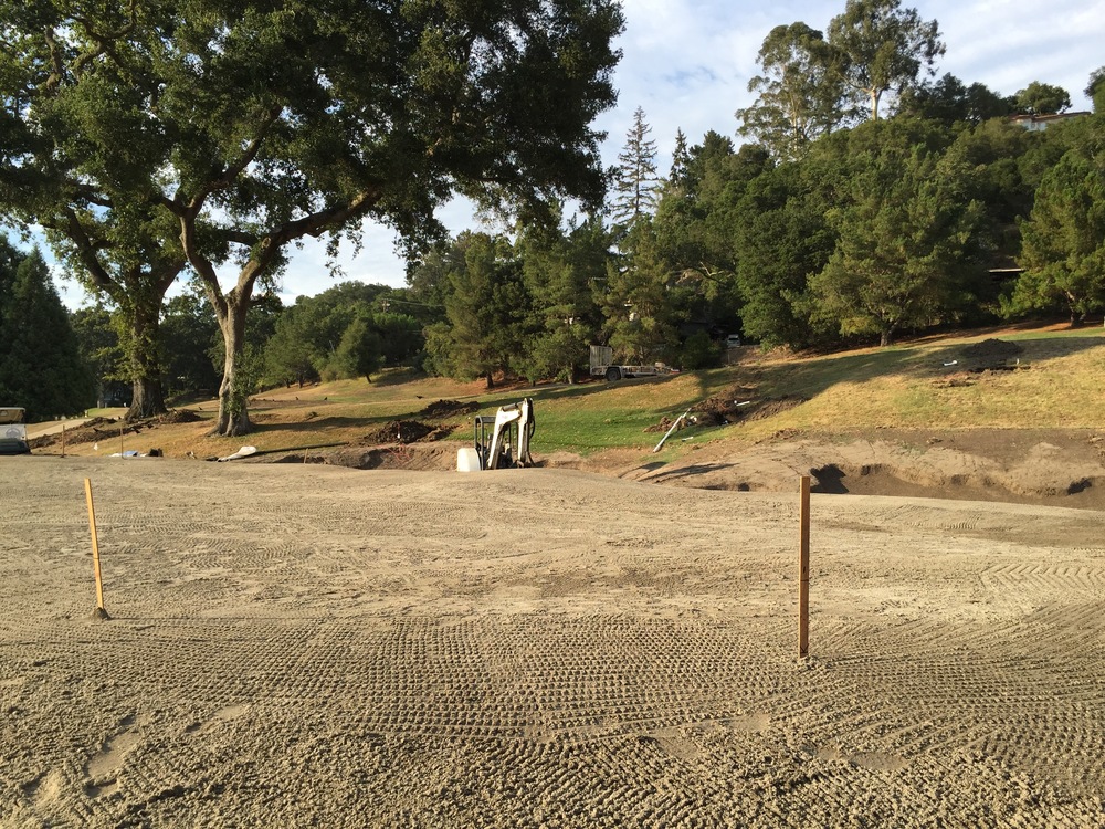 hochstein-design-orinda-cc-hole-8-construction-12.jpg