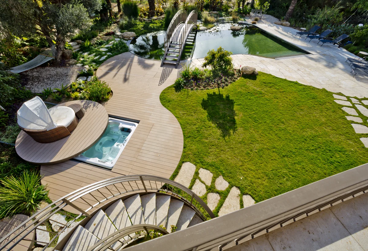 Garden.jpg