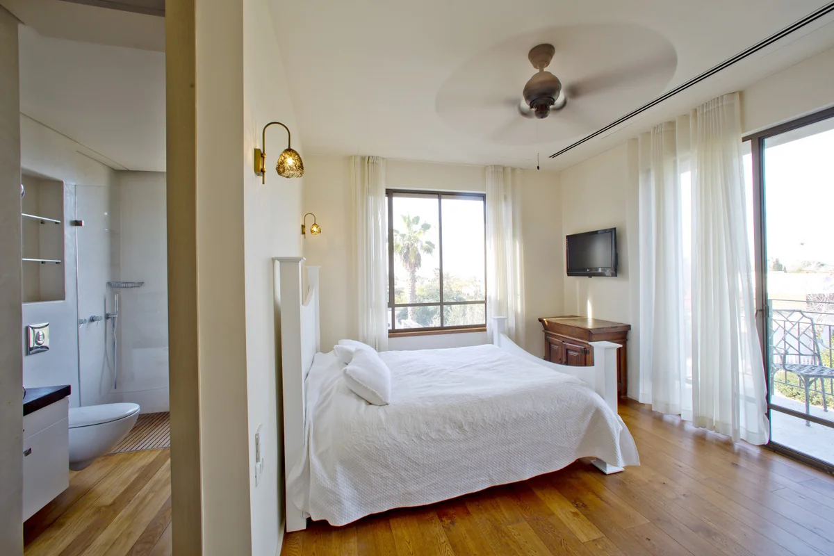 Bedroom.jpg
